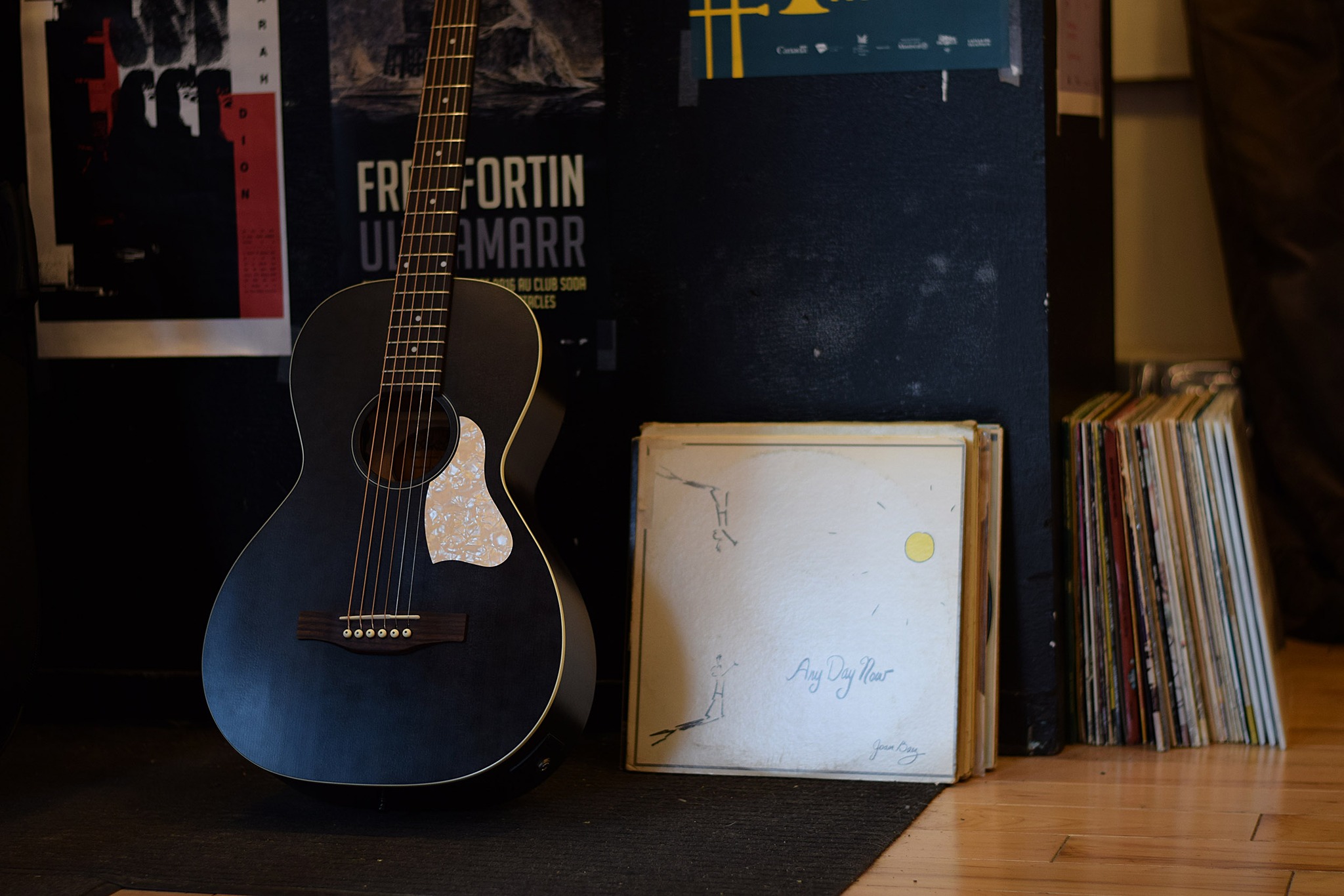 Art lutherie Flok Guitar by Godin Guitar 🇨🇦 Cedar Top