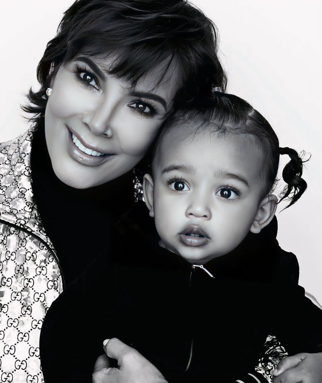 Star - Kris Jenner and birthday girl Chicago 📸 #fblifestyle | Facebook