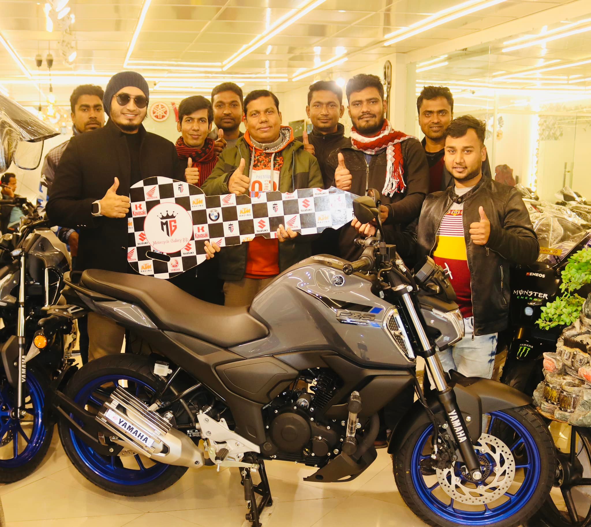 Bijoy Motors Kushtia BD - #আলহামদুলিল্লাহ বাইক ডেলিভারি সম্পন্ন....🥰🥰🥰 ...