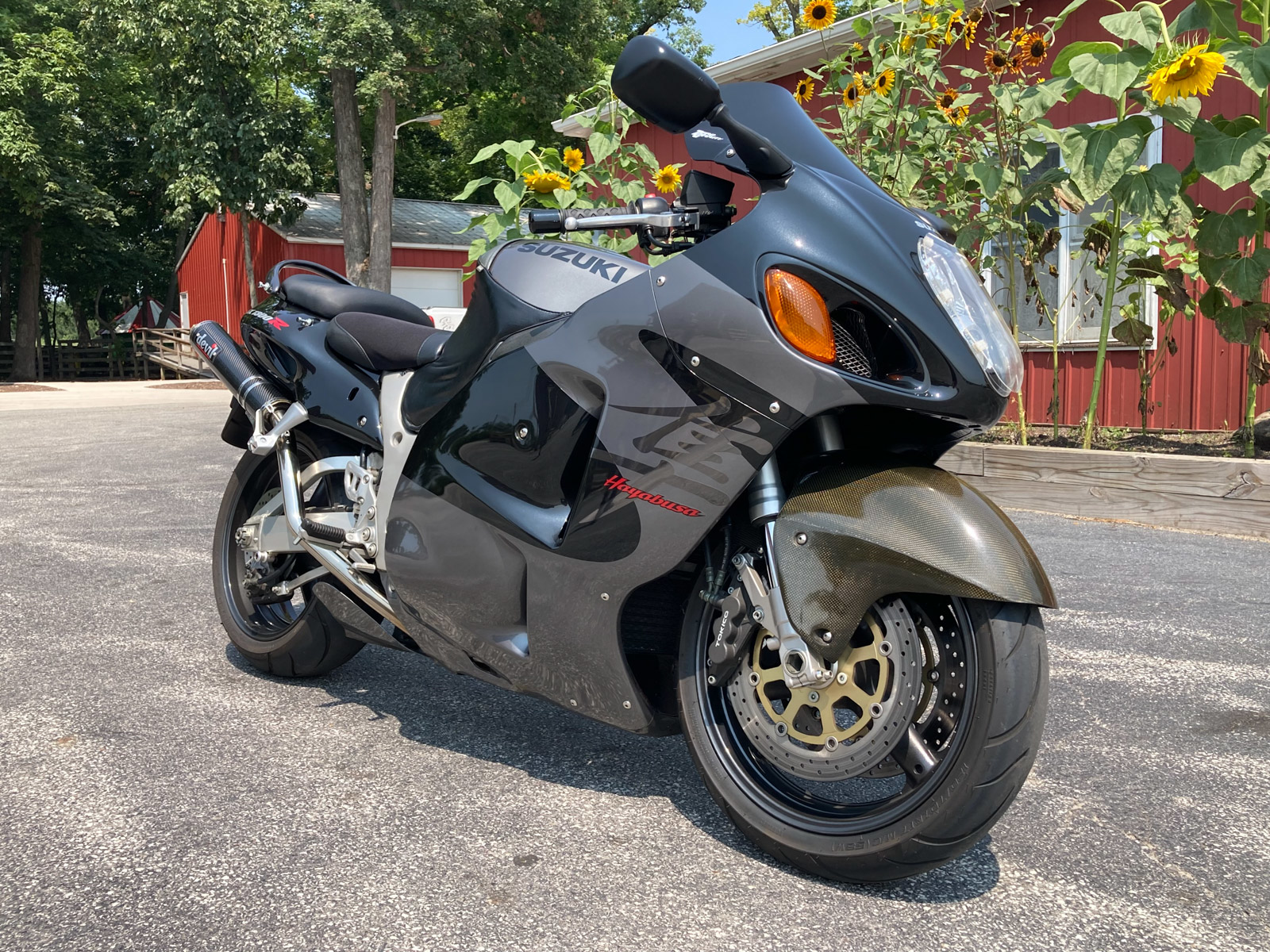 Last of the fast! 1,000 mile unrestricted gen 1 Busa being