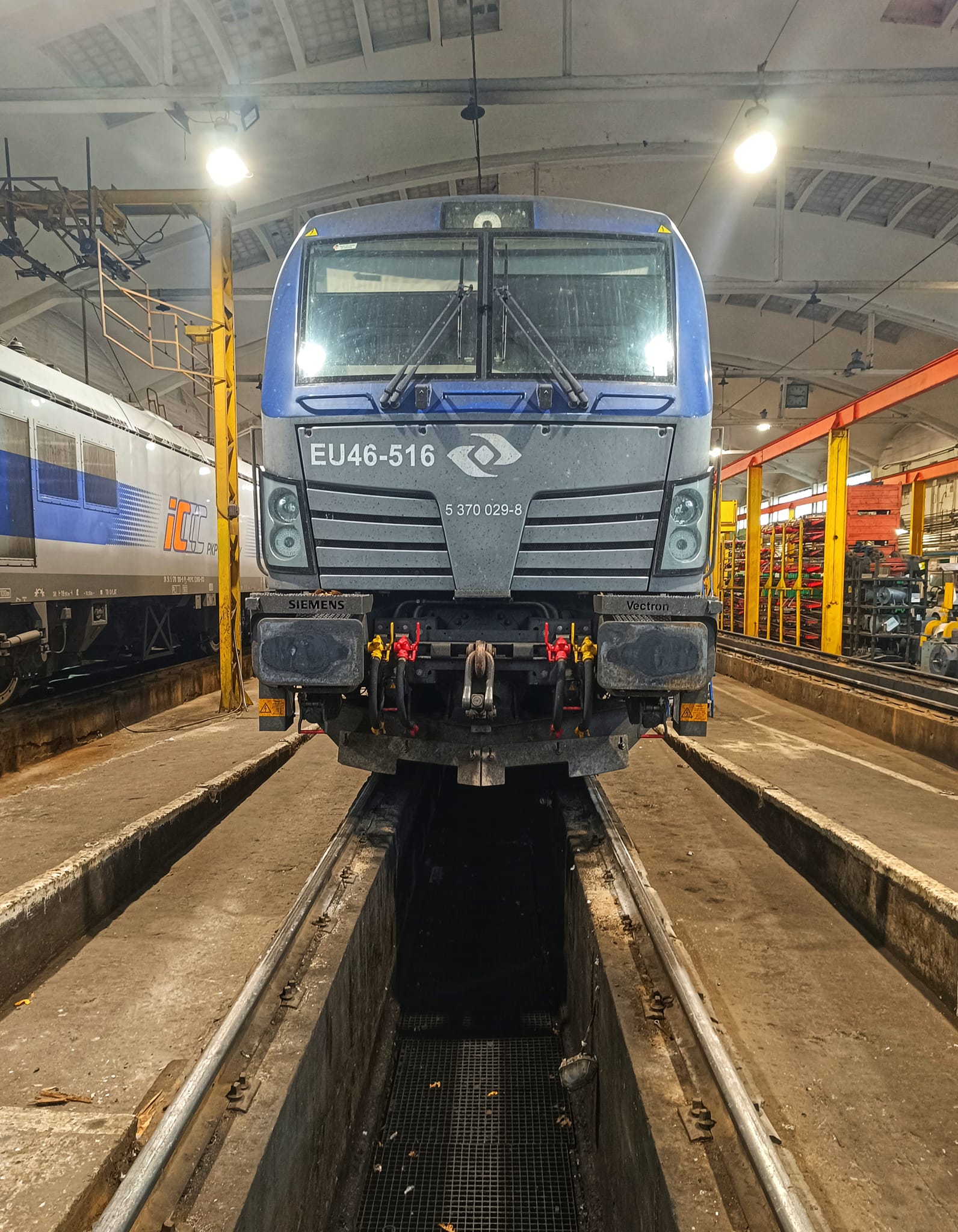 Eastern Railway's 4K series EMU with aerodynamic design