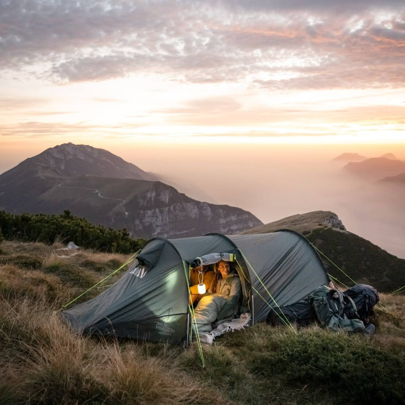 hängelampe zelt Camping Vorzelt-Hängelampe mit LED “TWINE” Schwarz Berger Camping-Möbel online kaufen Fingerarthritis Bezorging:Transport Regio 1