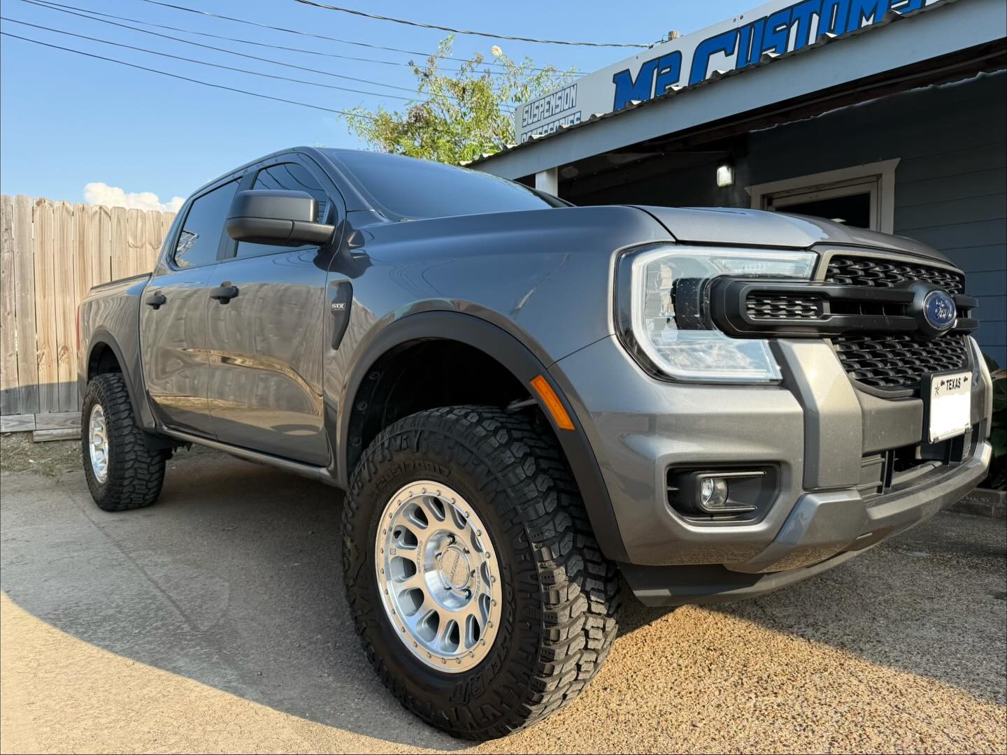 M2 - Leveled. Loaded. Ready. This 2025 Ford Ranger got a 2.5” level kit ...
