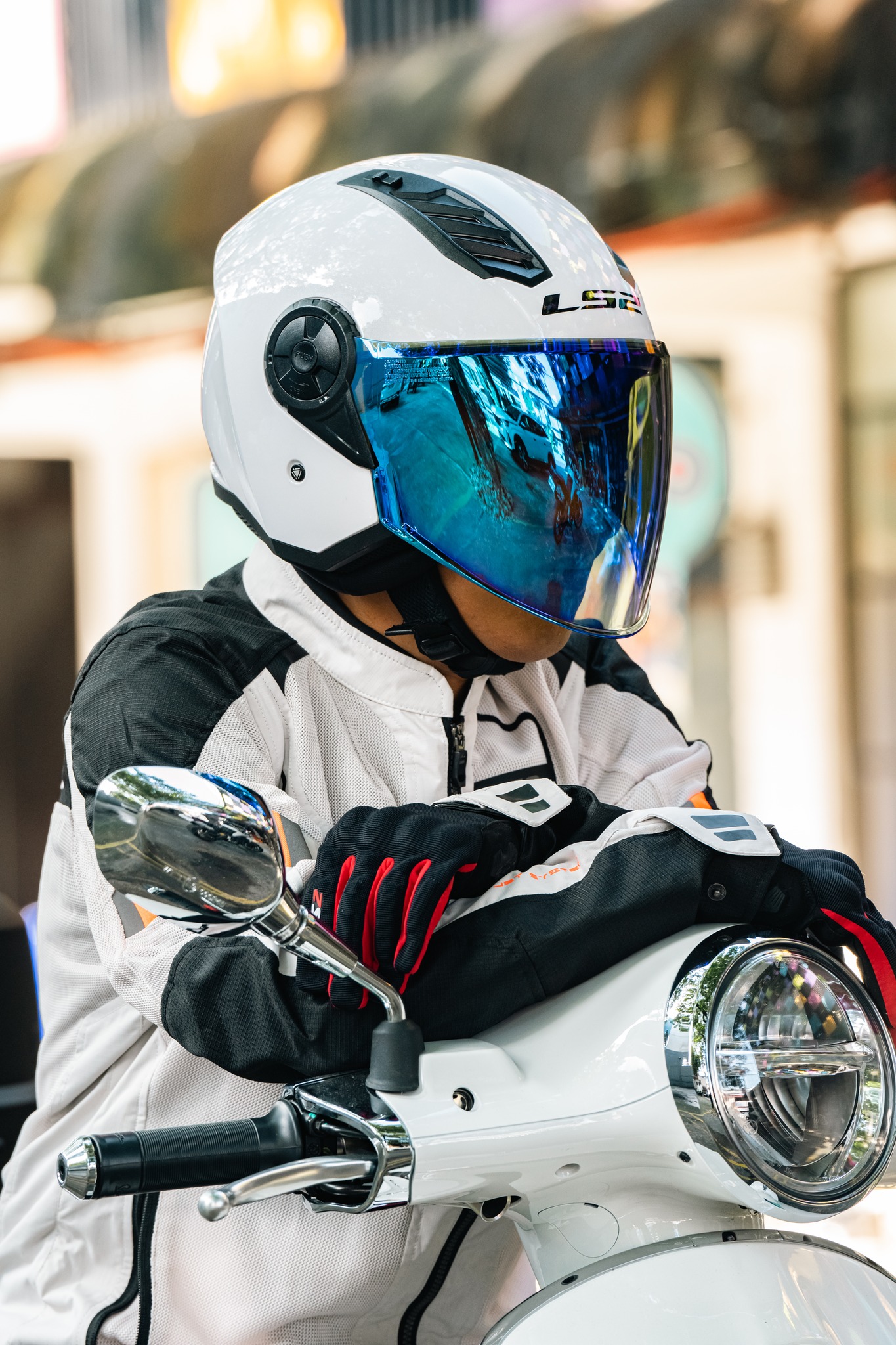 ls2 airflow helmet LS2, Jet II glossy motorcycle helmet, white, L Automotive LS2 OF616 AIRFLOW II COVER
