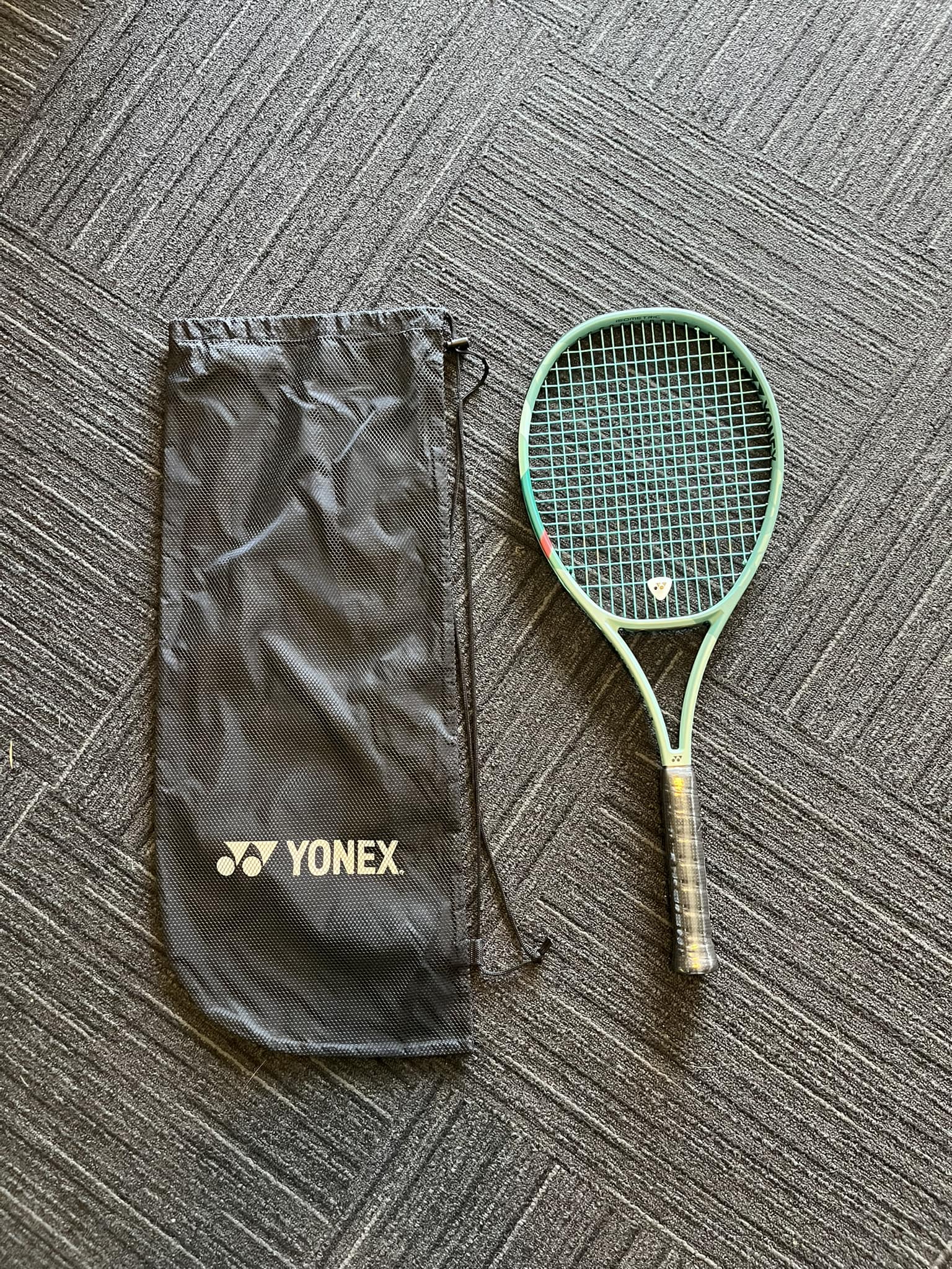 What is a Yonex ES5 Protech stringing machine worth?