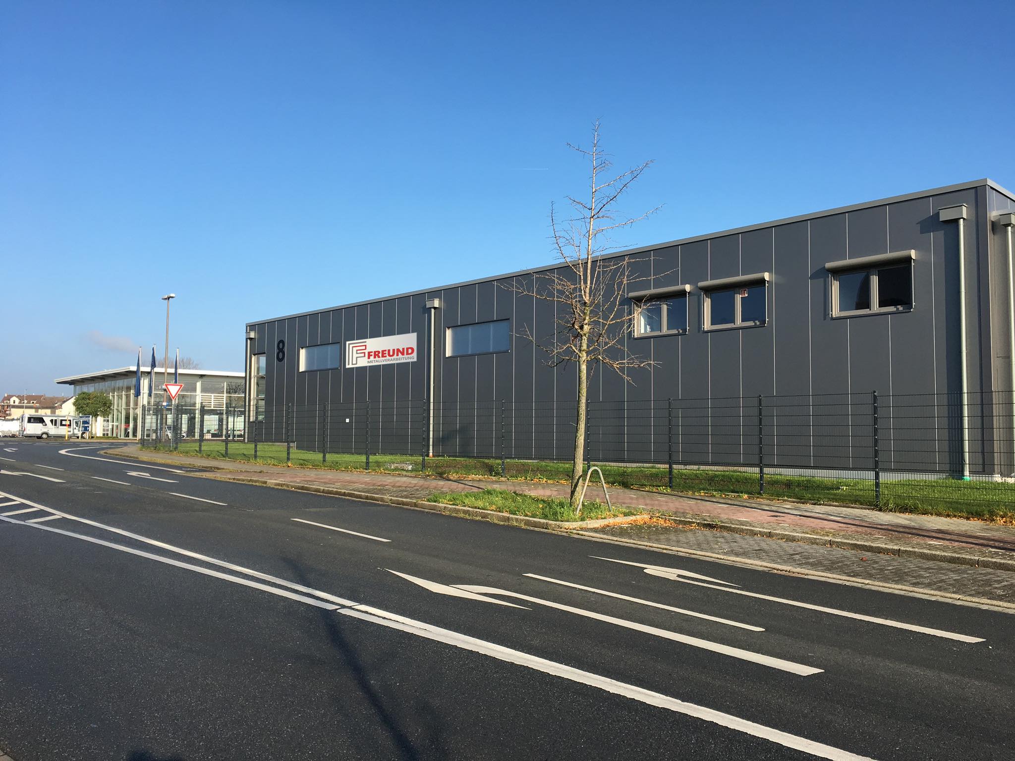 Hoffmann + Freund... - Hoffmann + Freund Bedachungen GmbH