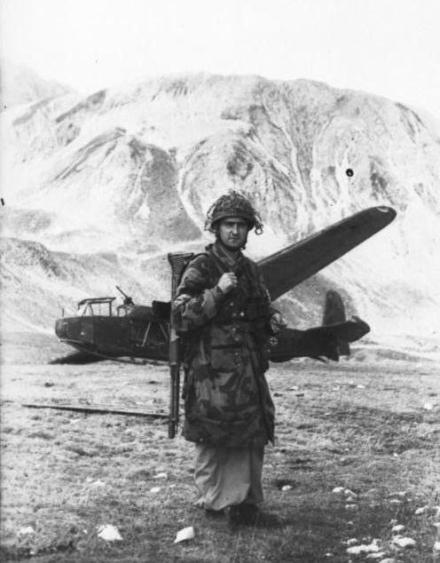 FALLSCHIRM-JÄGER 空挺部隊 写真集 FALLSCHIRM-JÄGER 空挺部隊 写真集