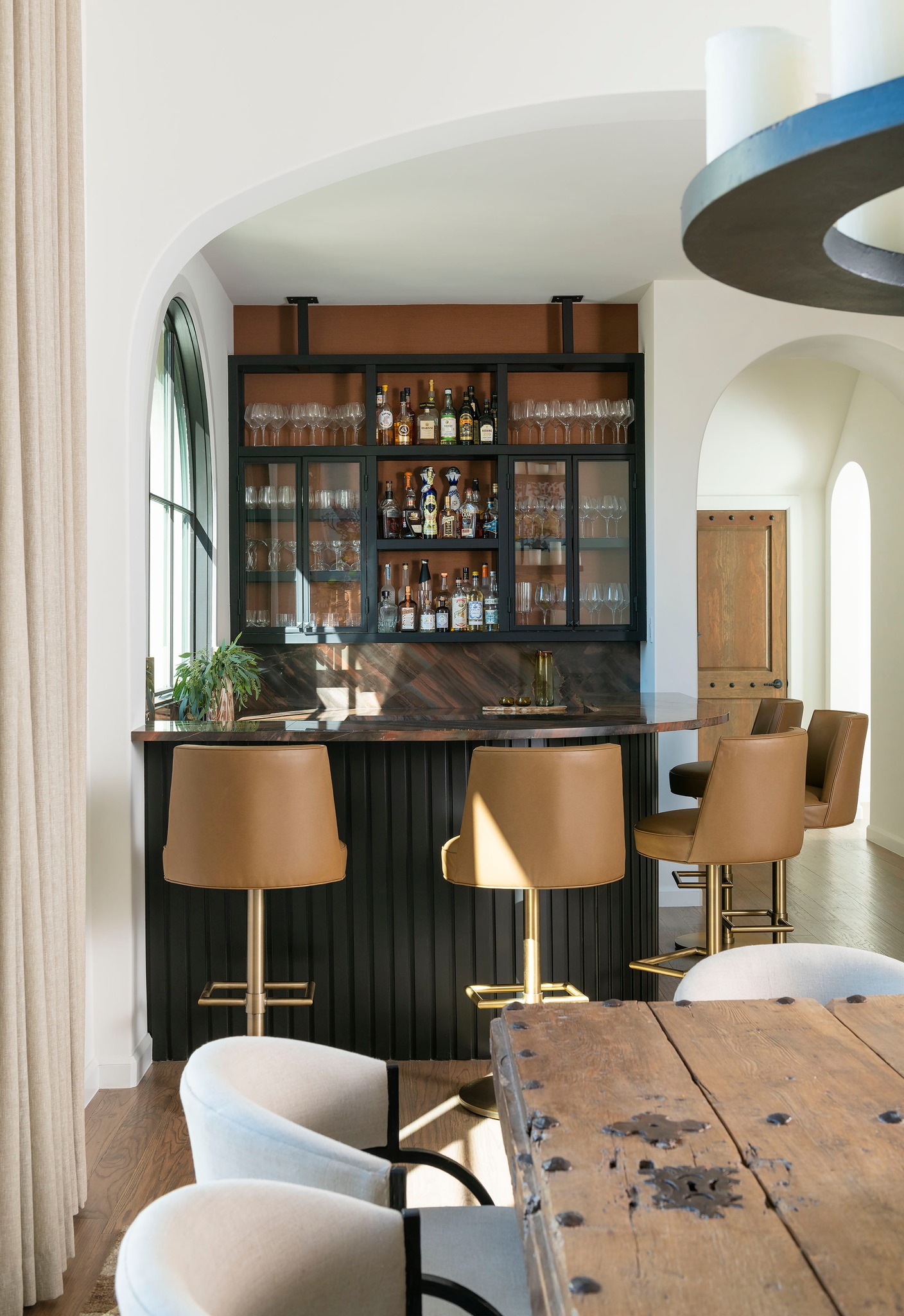Arveaux Interiors | Dallas TX