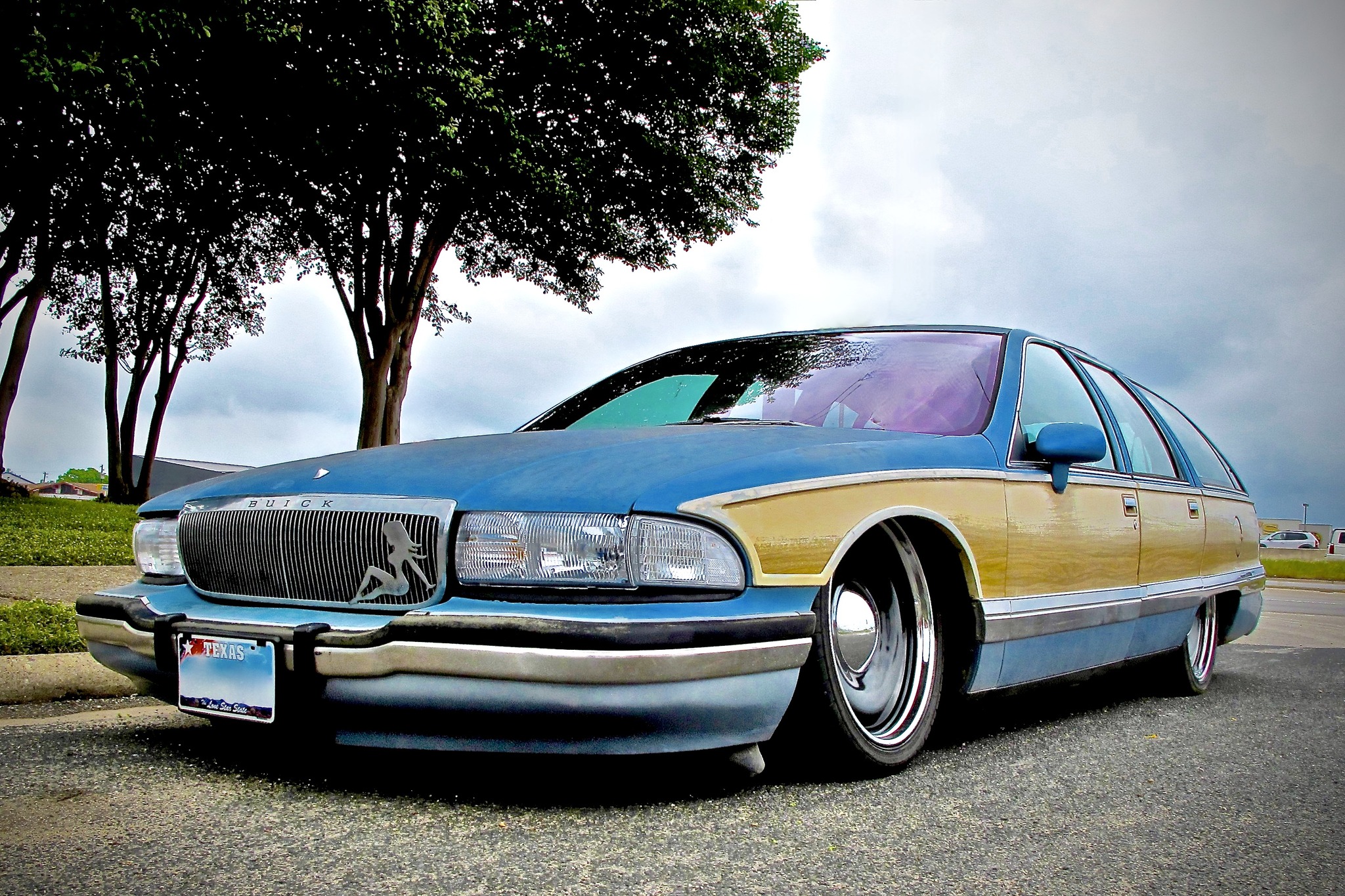 1990s Buick Roadmaster station wagon in S. Austin, Texas. I love a