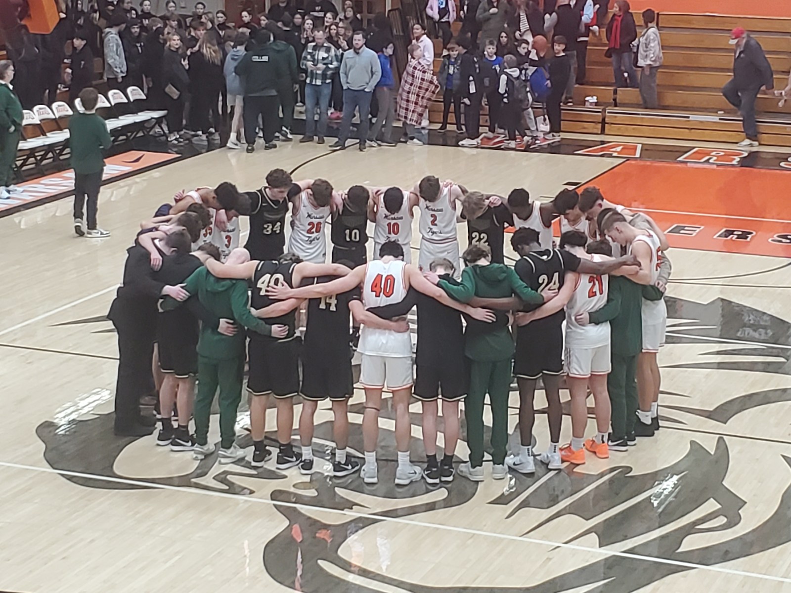 News: Tigers Lose... - Warsaw Community High School Athletics | Facebook