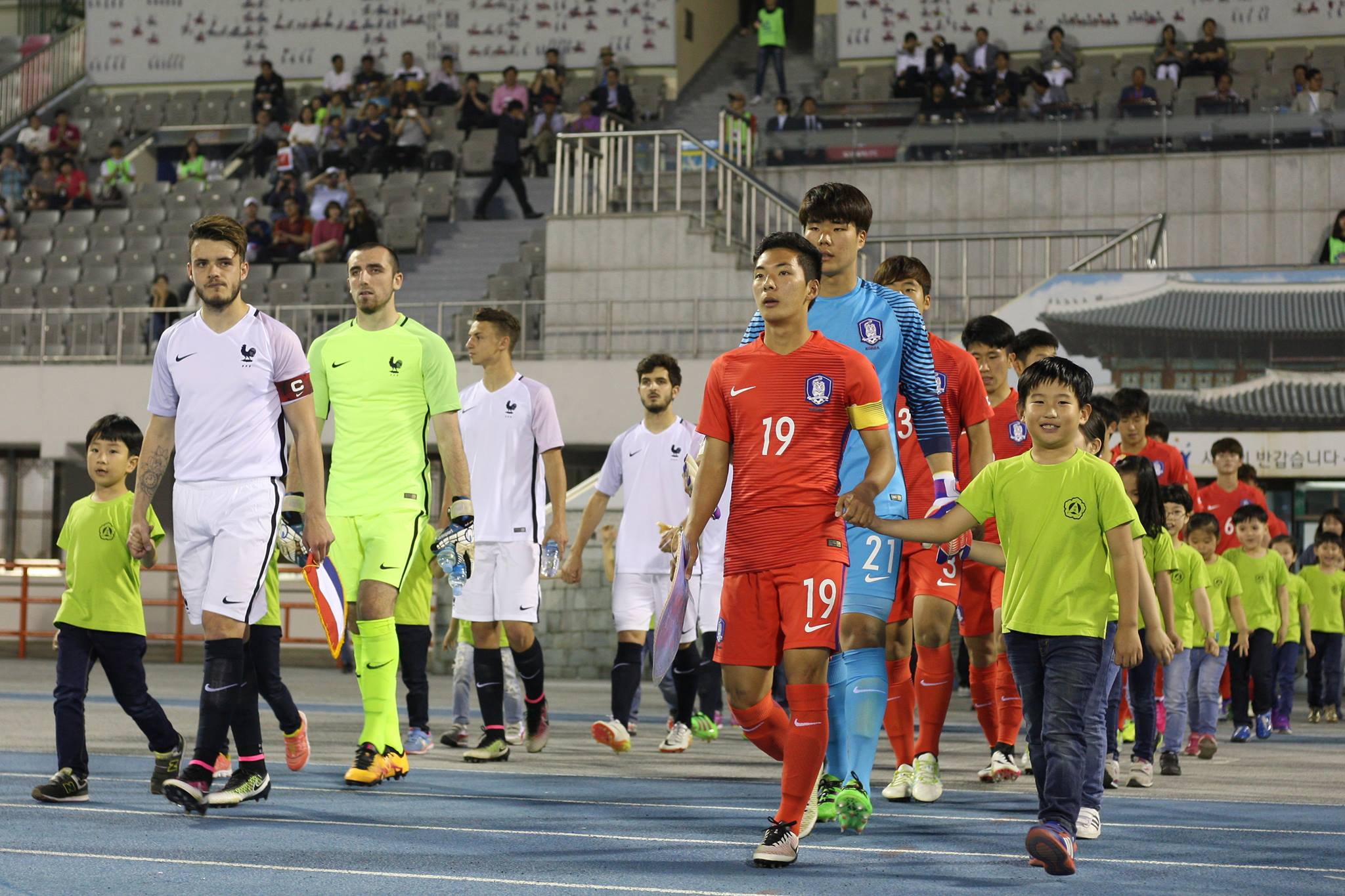 JS Cup - [2016 Suwon JS Cup] 대한민국 (1) vs (0) 프랑스. | Facebook