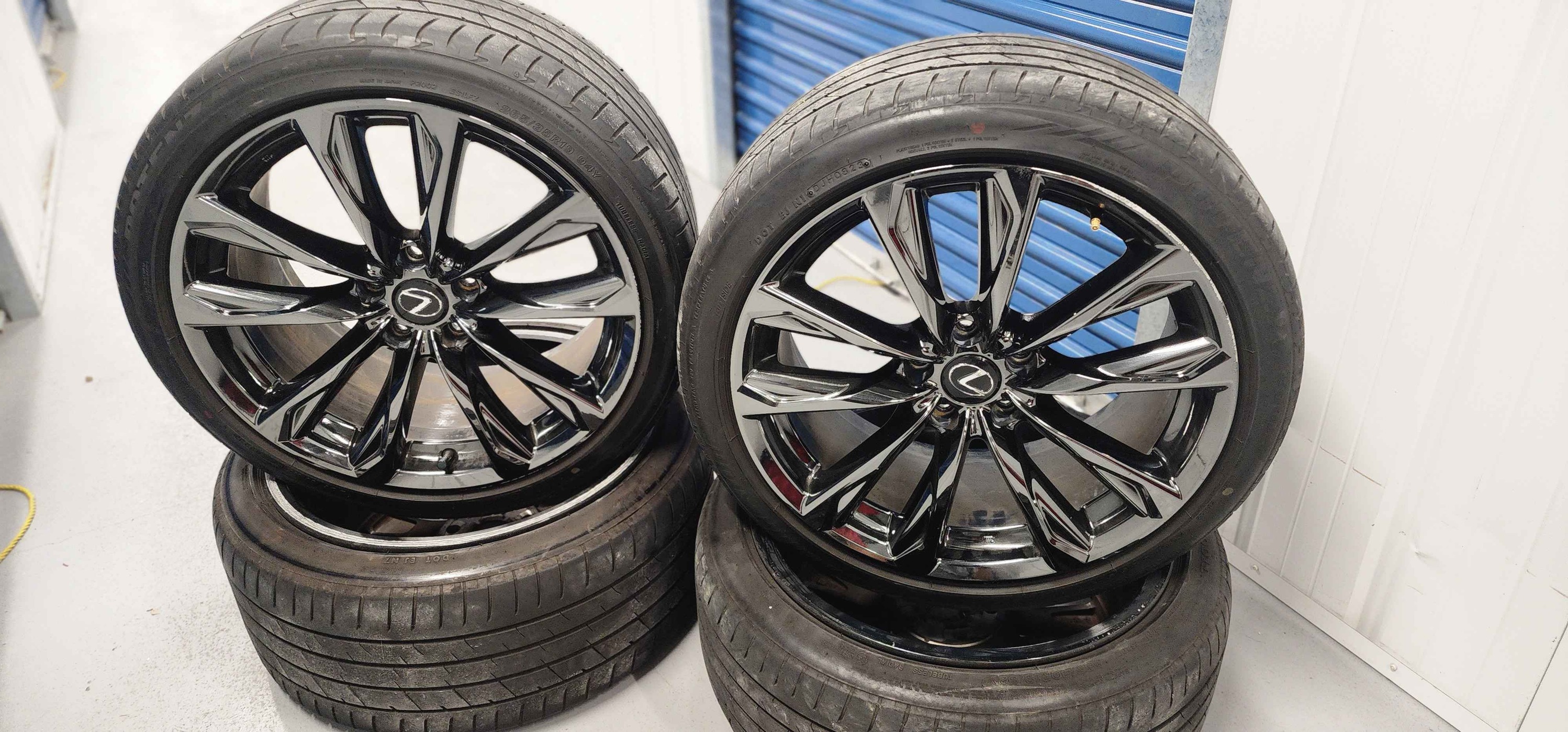 Lexus 19-inch wheels with tires (set of 4) - Car Wheels, Tires & Parts ...