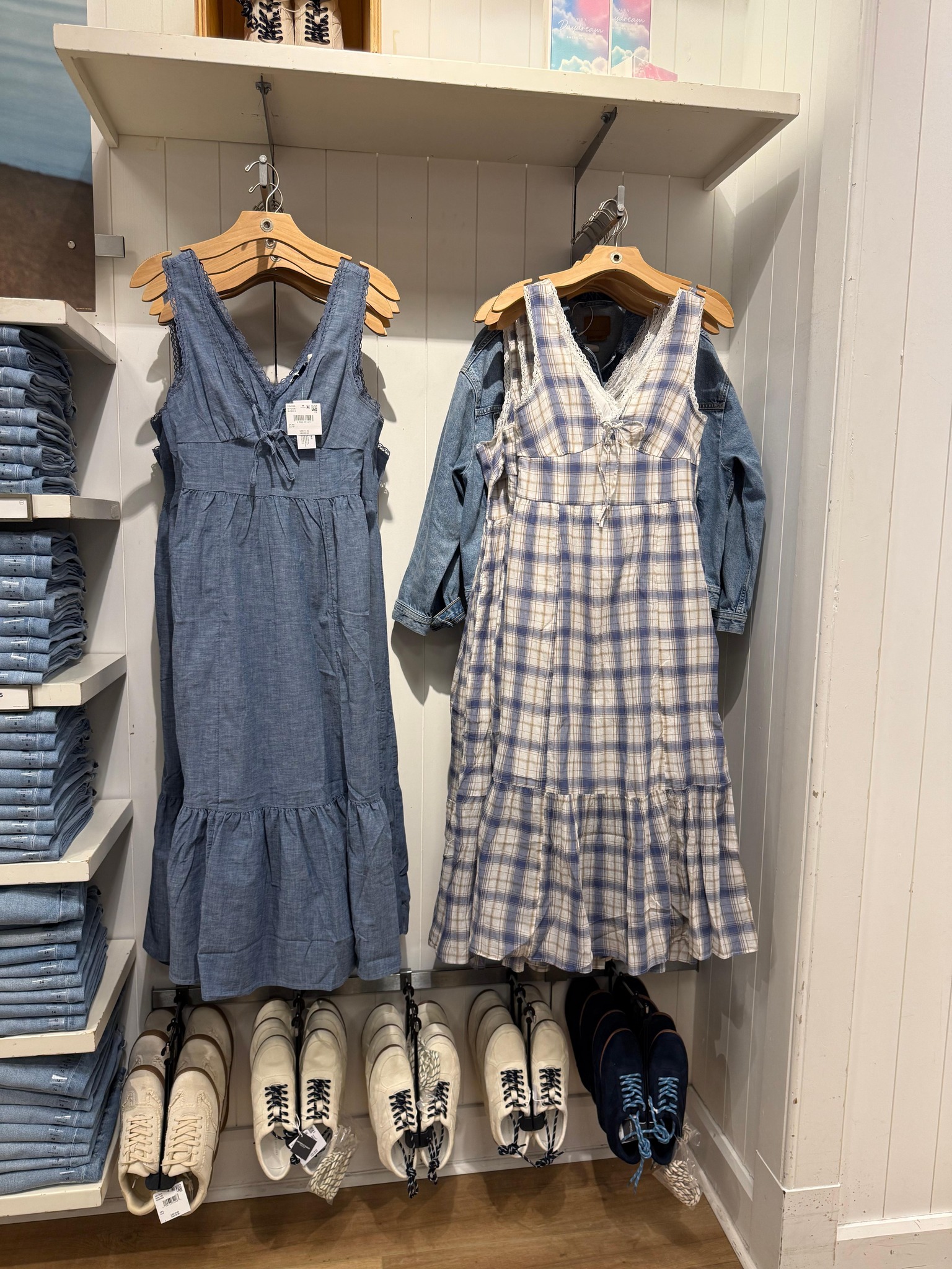 winter dresses american eagle It might still feel like outside, but spring is popping at Eagle! 🌷 Pops of color, fresh denim, and the cutest are rolling in, just in time to shake Boho Bell Sleeve V-Neck Fabric:Embellished Hardware:Nickel