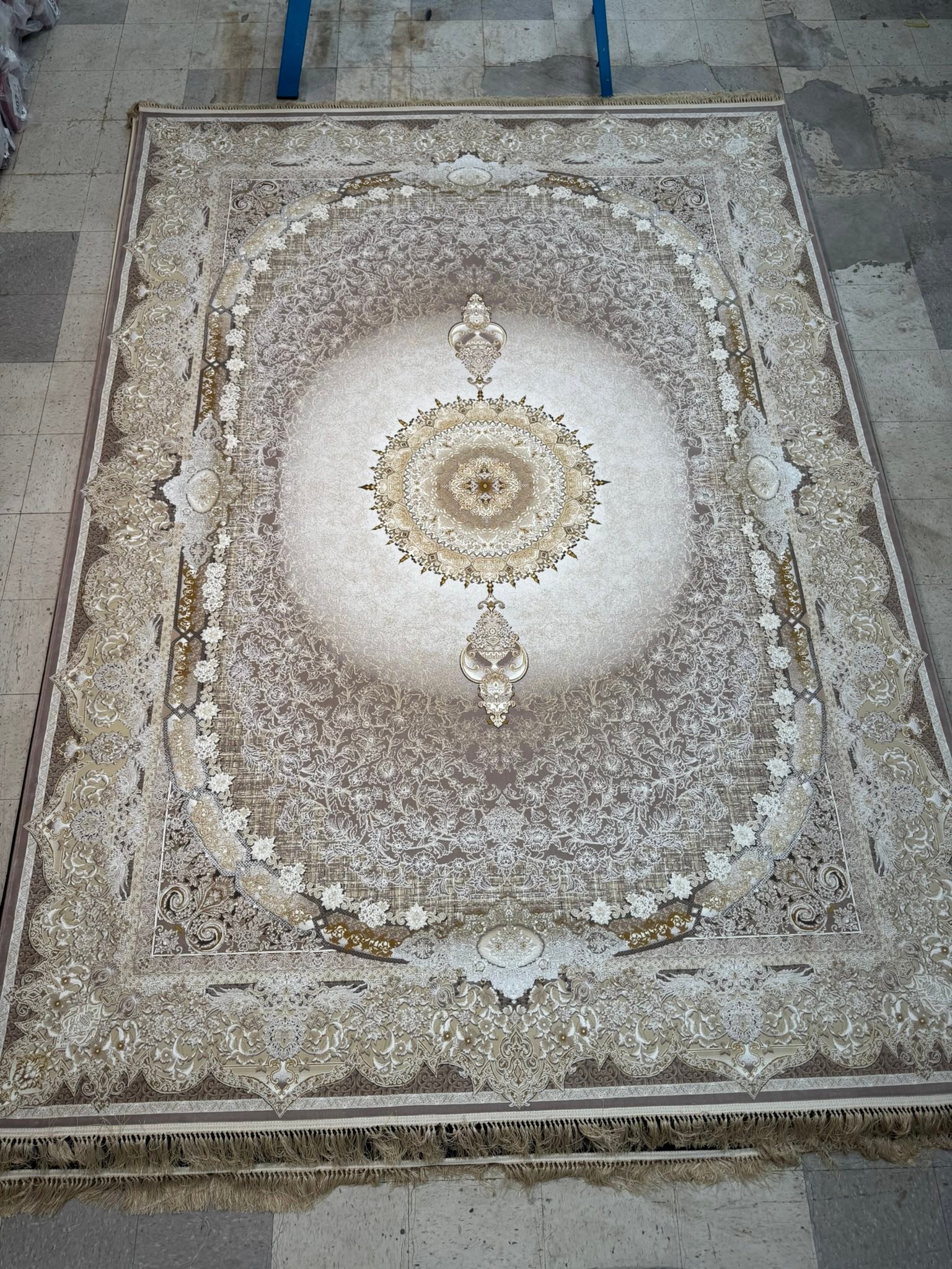 Royal Rugs Fashion | El Cajon CA