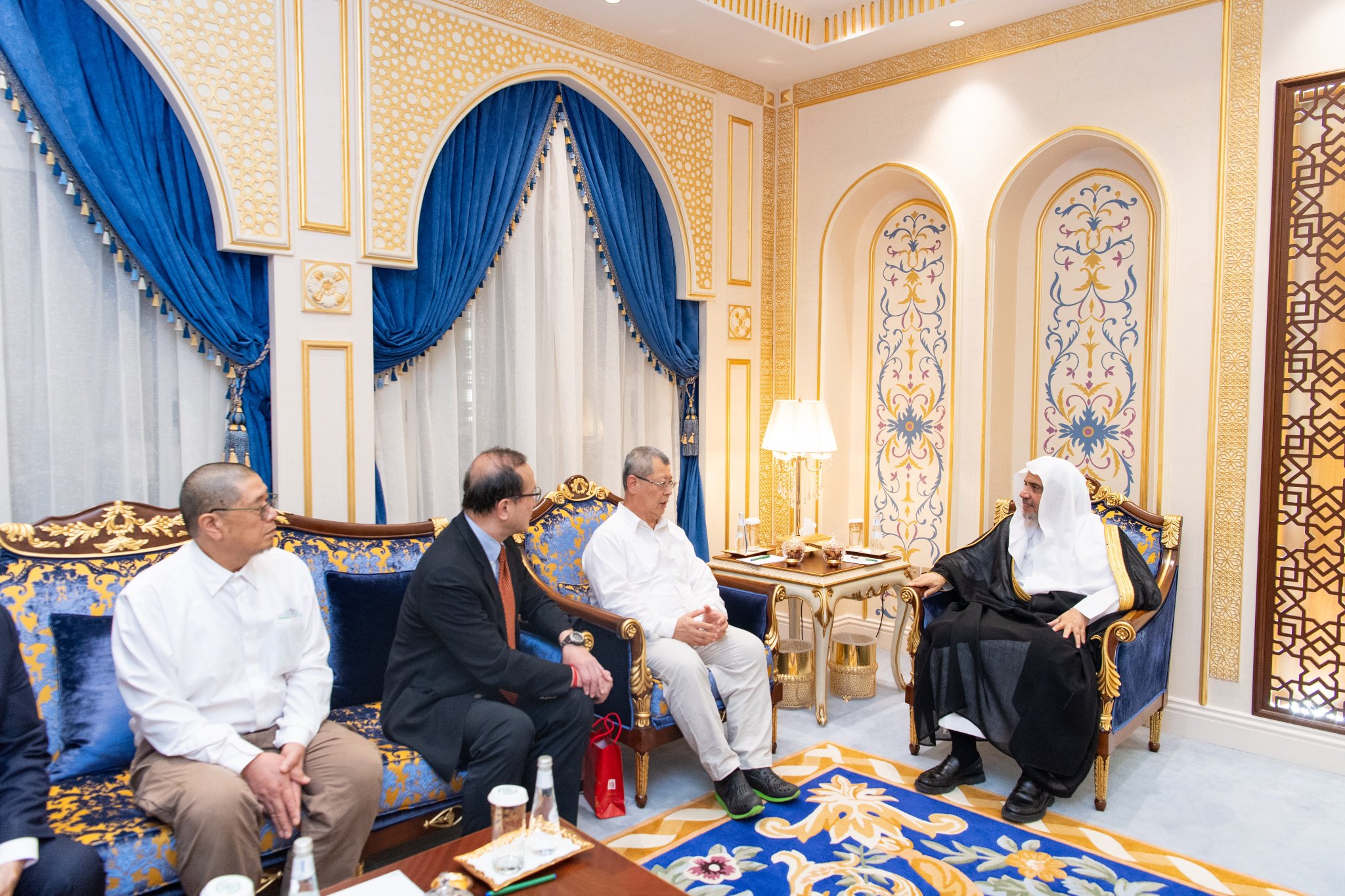 At the headquarters of the MWL in... - Muslim World League | Facebook