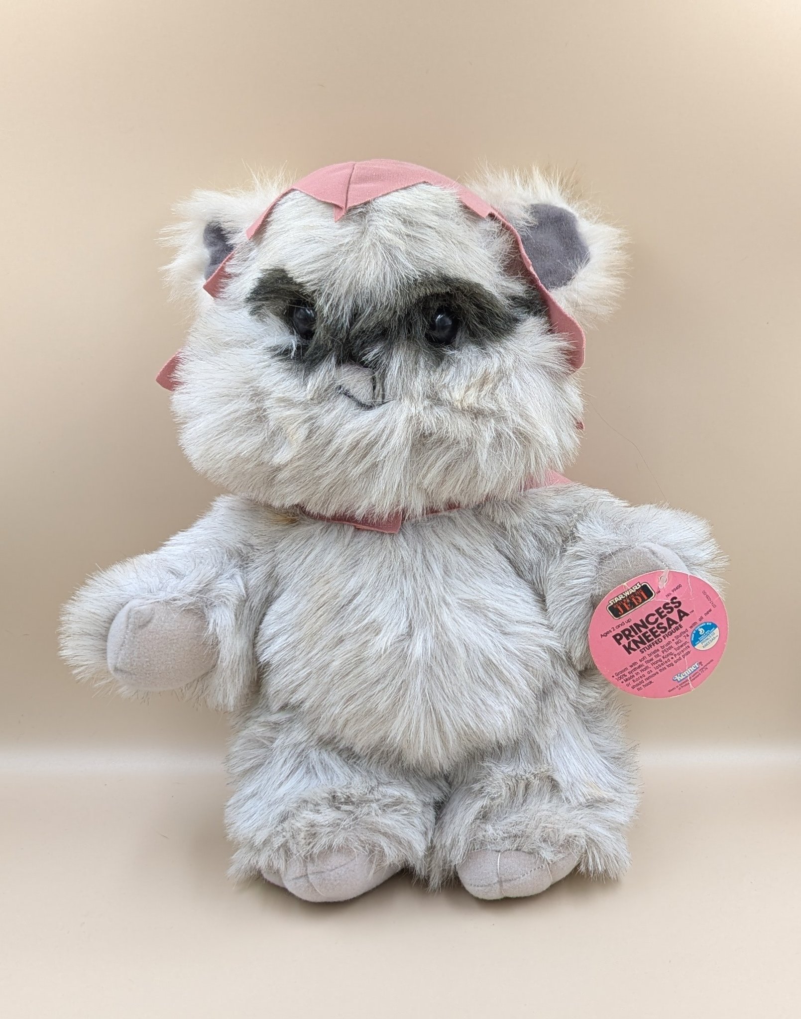 Vintage Kenner Princess Kneesaa teddy bear collectible