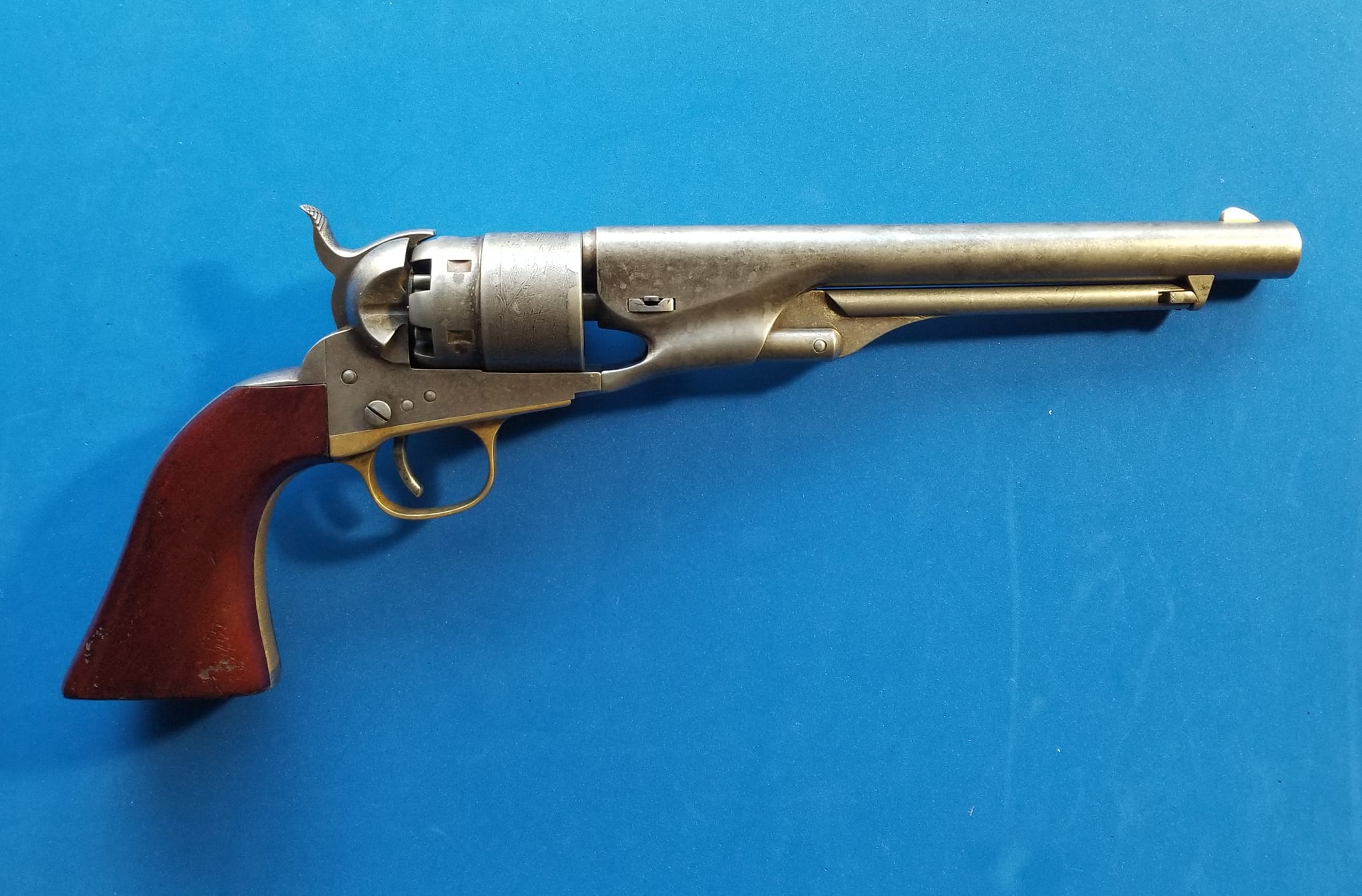 1860 army revolver with fluted cylinder and dagger