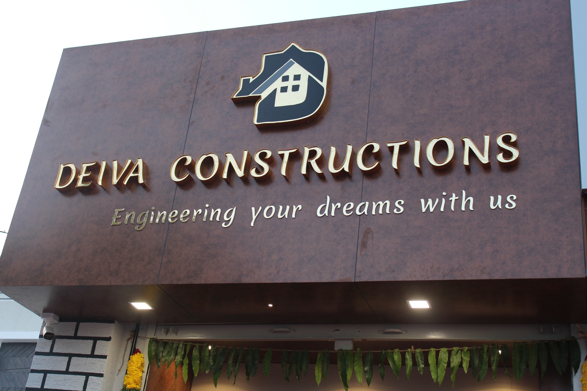 Deiva Constructions