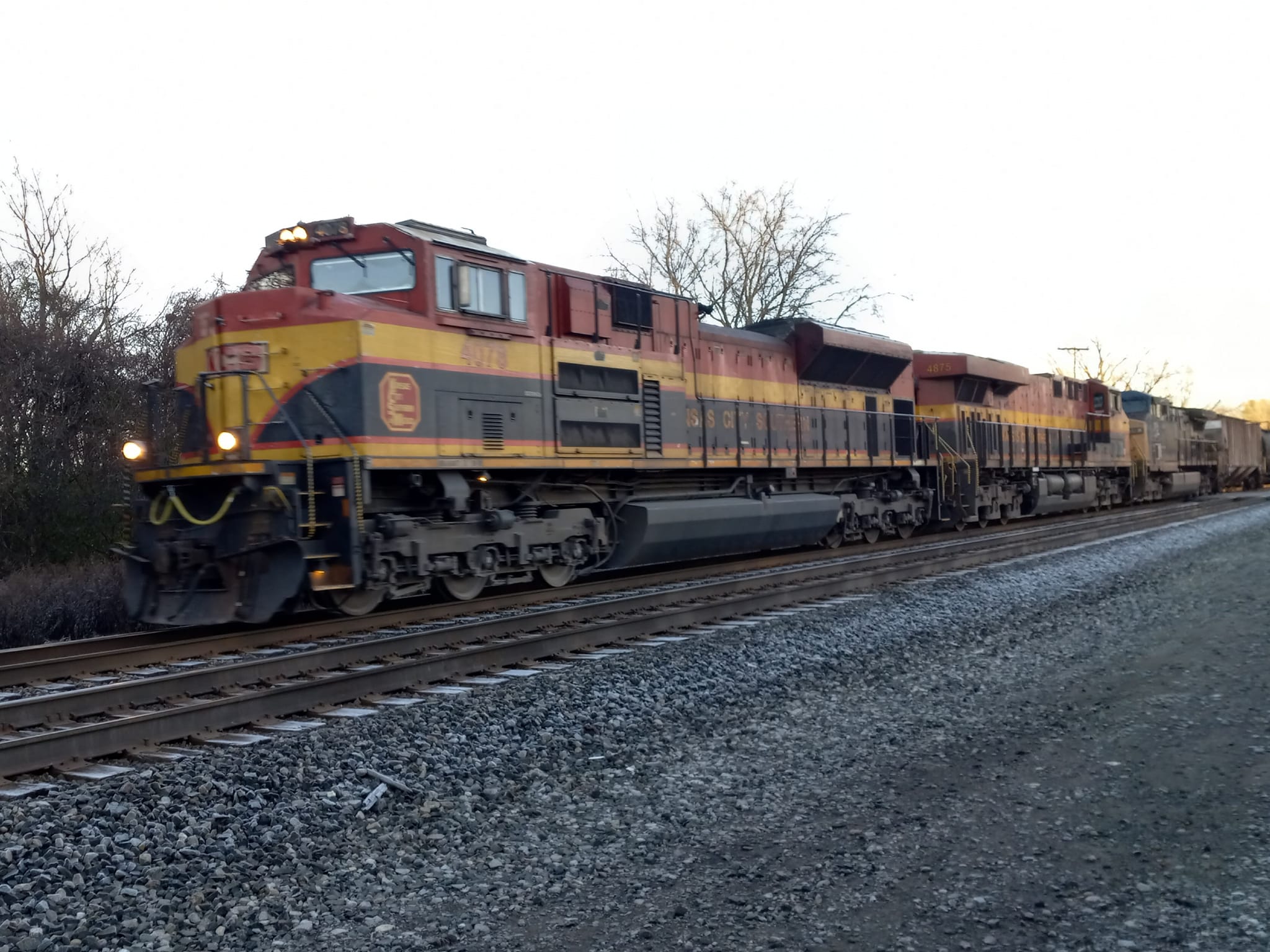 KCS and CSXT trains in Batavia NY