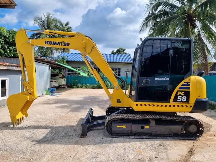 ชมรมคนรักแบคโฮ | komatsu Pc58-เก่านอก ใหม่ๆปี2022 | Facebook