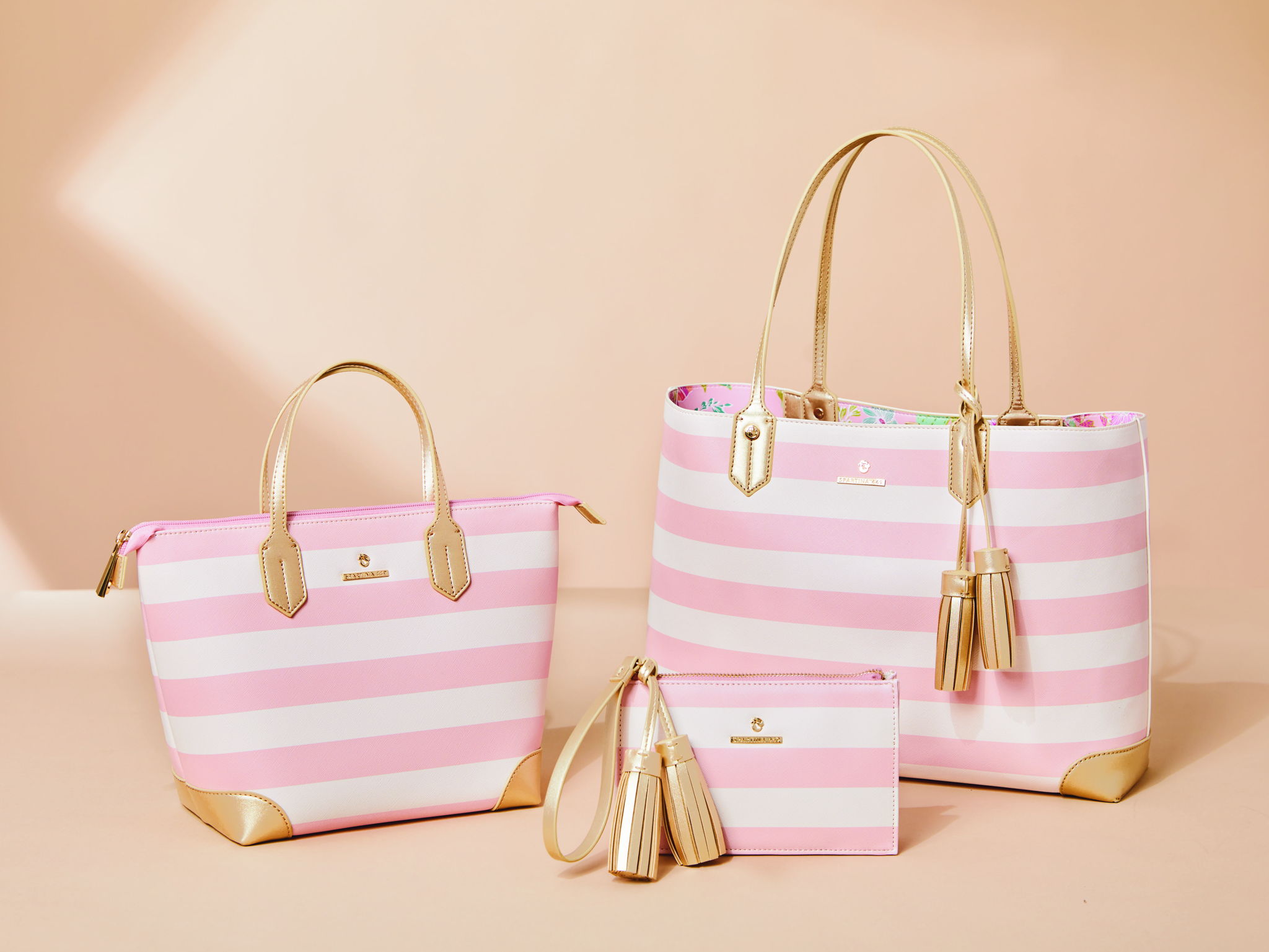 Classic with a contemporary twist. Give your style a sophisticated