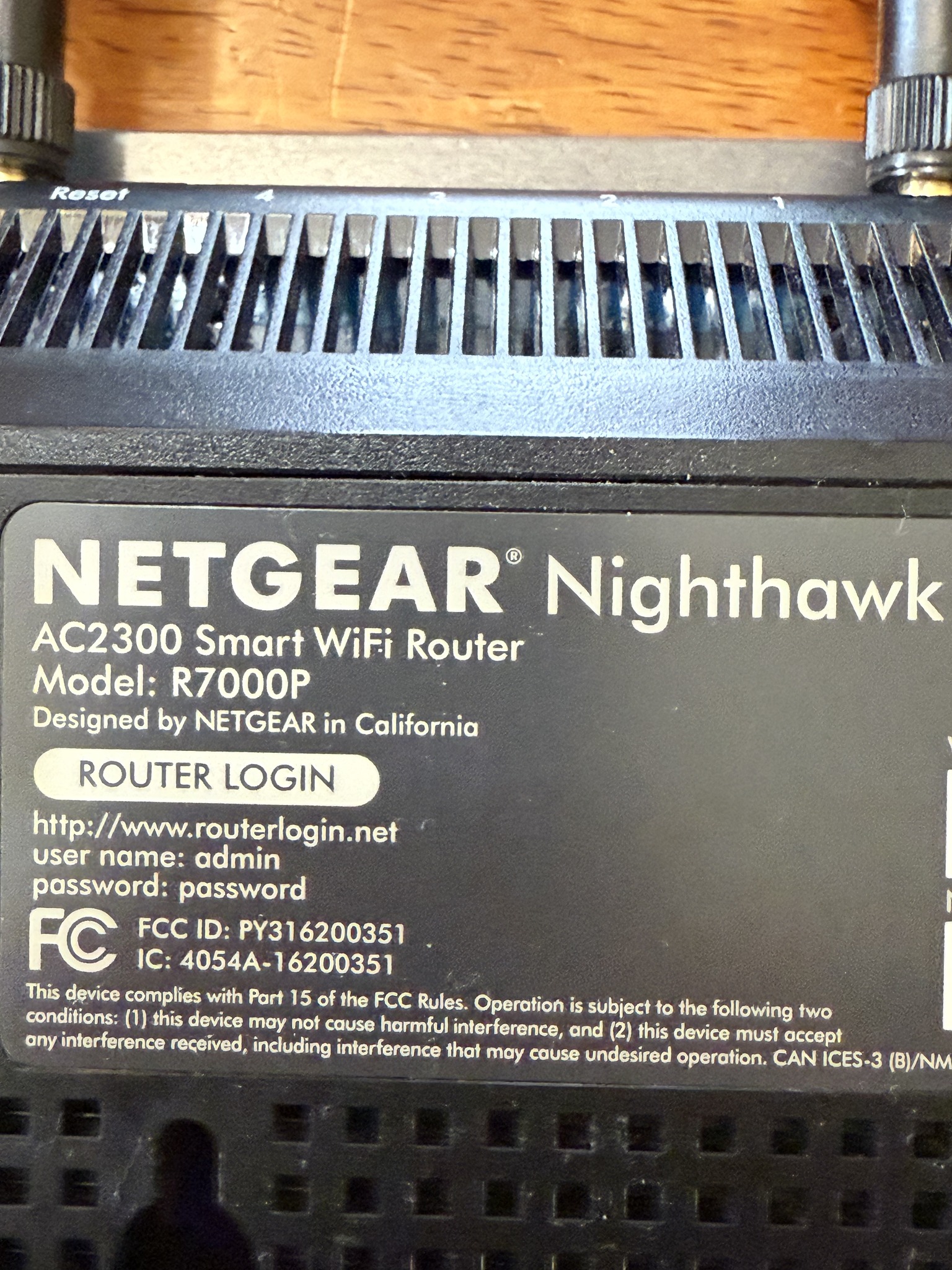 Netgear Nighthawk AC2300 / R7000P Wifi router - Bridges & Routers ...