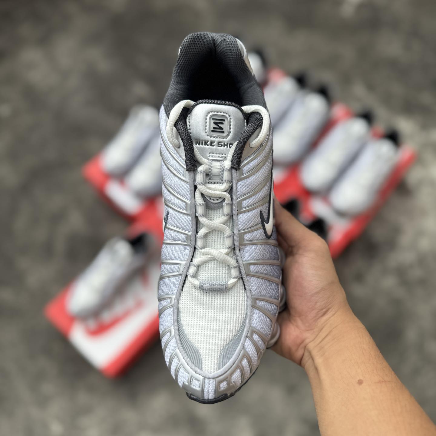 Nike Shox TL “Metallic Silver” ₱ 4,980 ONLY‼️ (BELOW SRP 