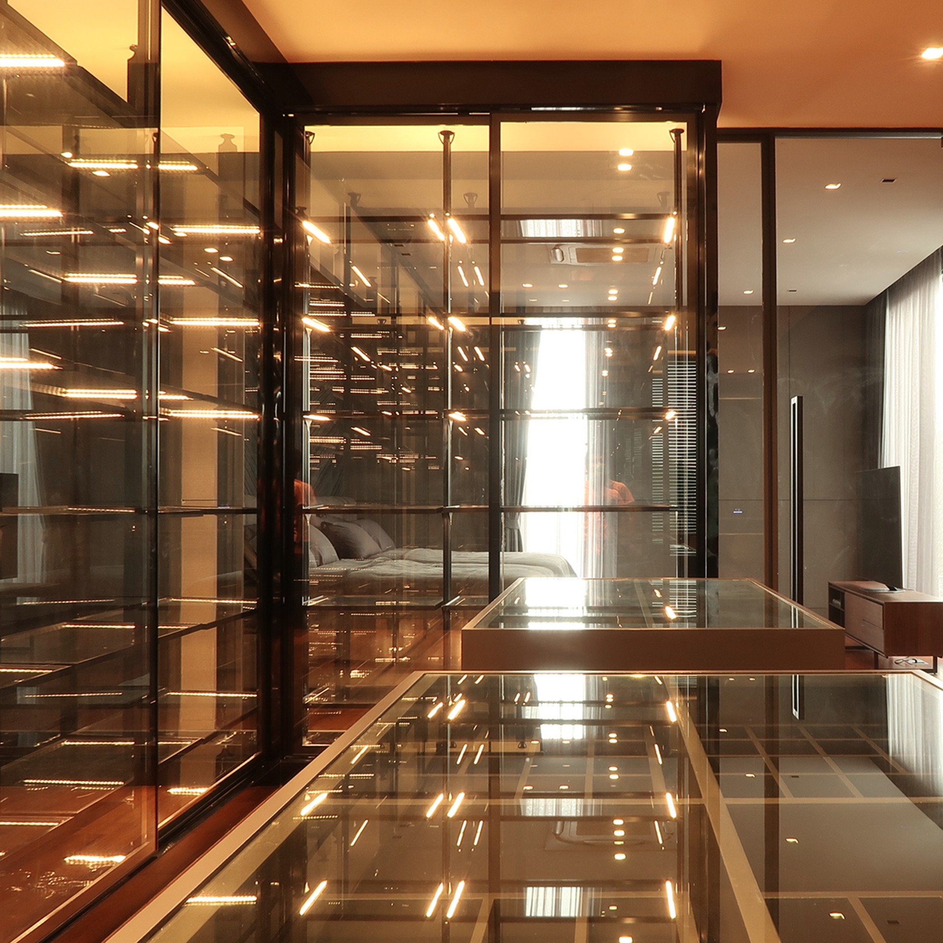 Interior & Renovate ออกแบบ รับเหมาตกแต่งภายใน และ ปรับปรุงอาคาร