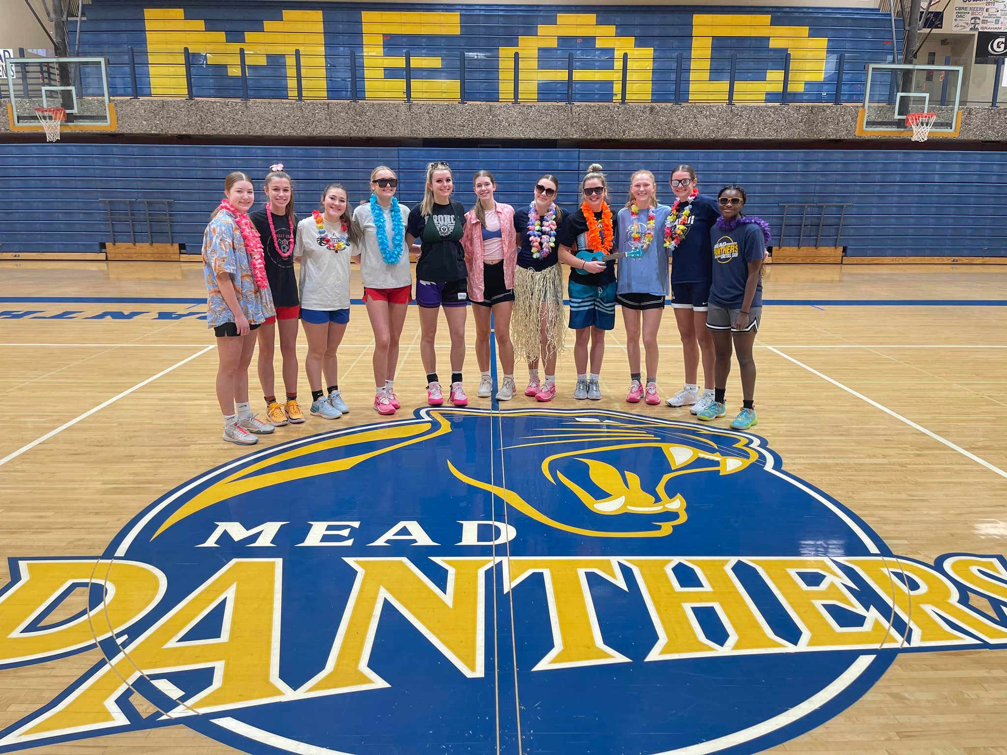 Mead High School Girls Basketball