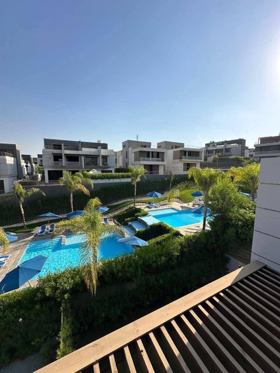 RESALE SODIC -PALM HILLS- hyde park mountain view | اقل سعر فيلا استلام ...