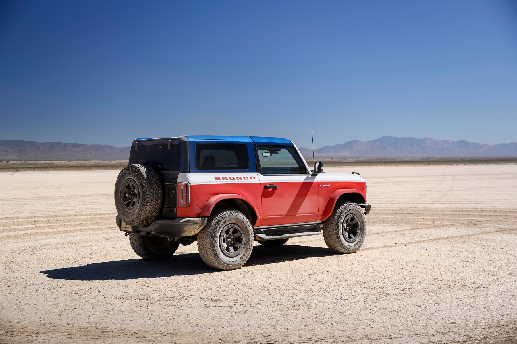 EmanualOnline - 2025 Ford Bronco Stroppe Edition: Iconic Livery, but ...