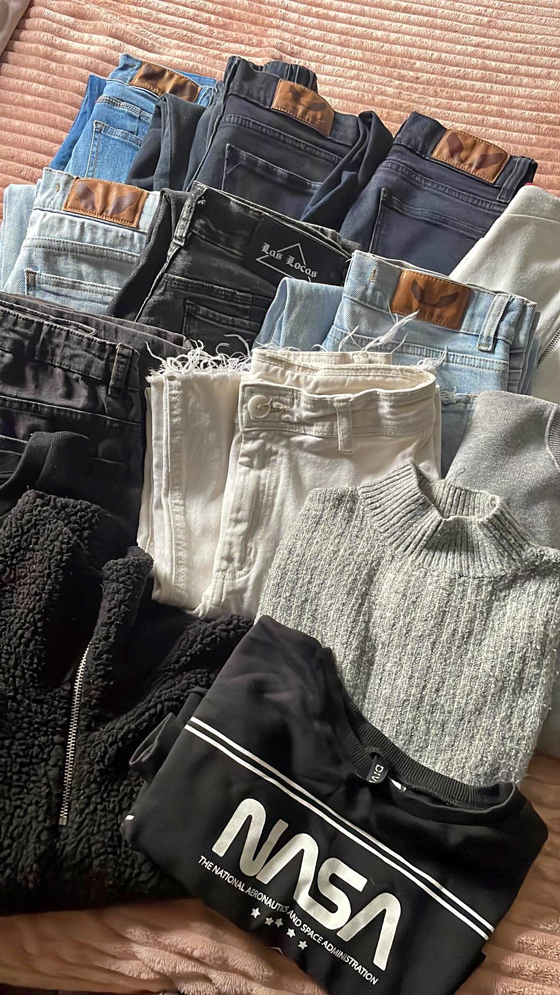 LOTE de ropa moderna y de estación! - Tops & T-Shirts - Montevideo ...