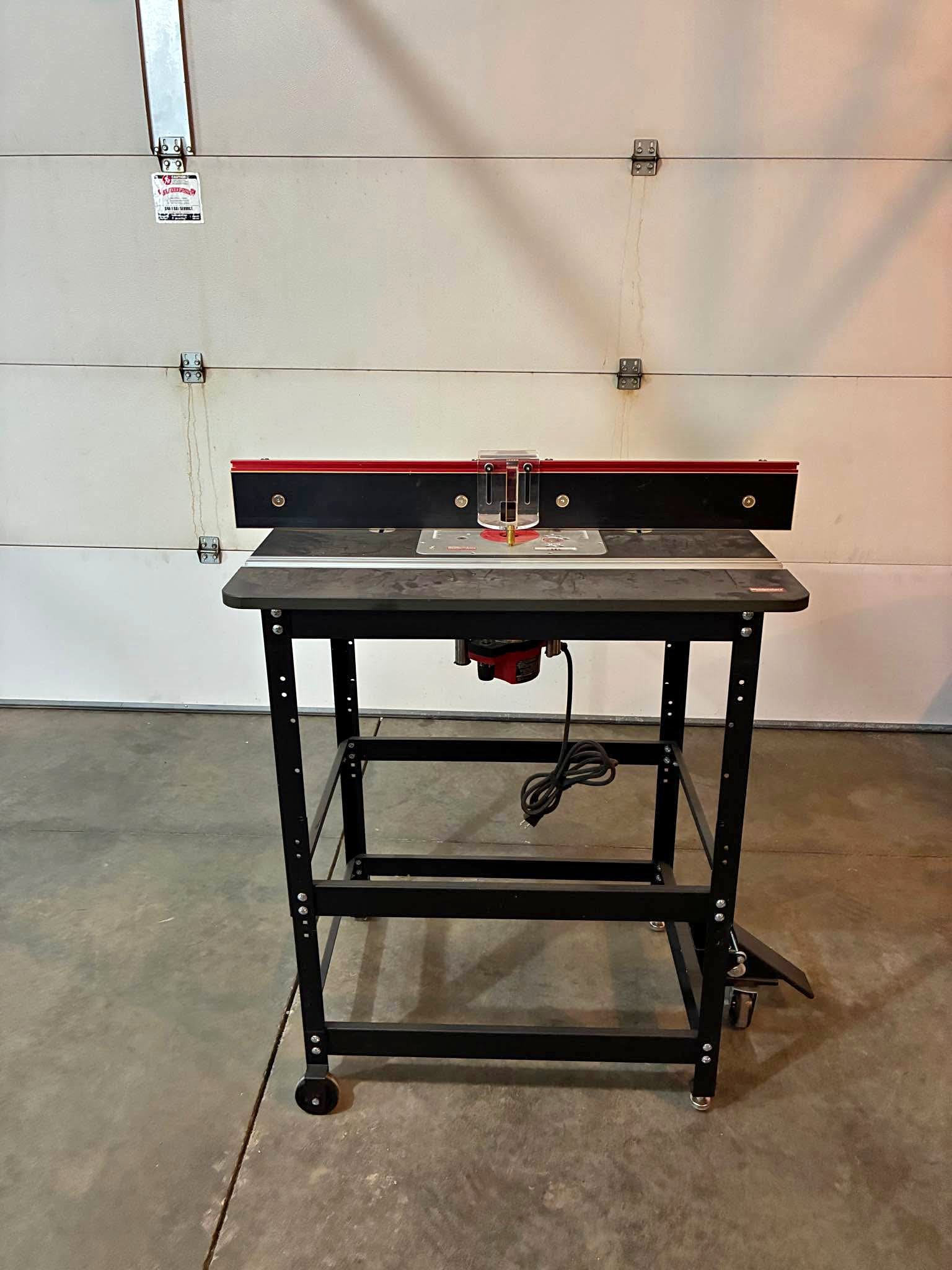 Woodpecker Router Table and Lift w/ Milwaukee Router - Router Tables ...