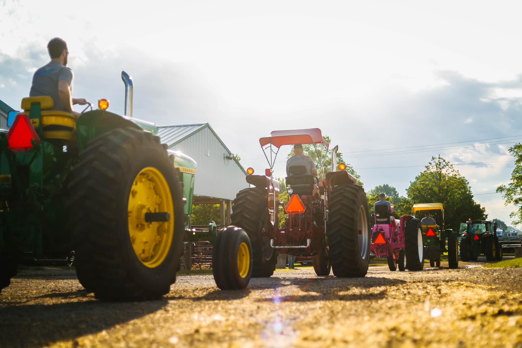 WHO Great Iowa Tractor Ride | Des Moines IA