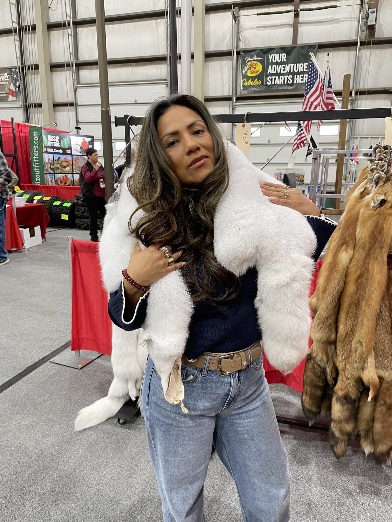 Dakotaline Furs | Lennox SD