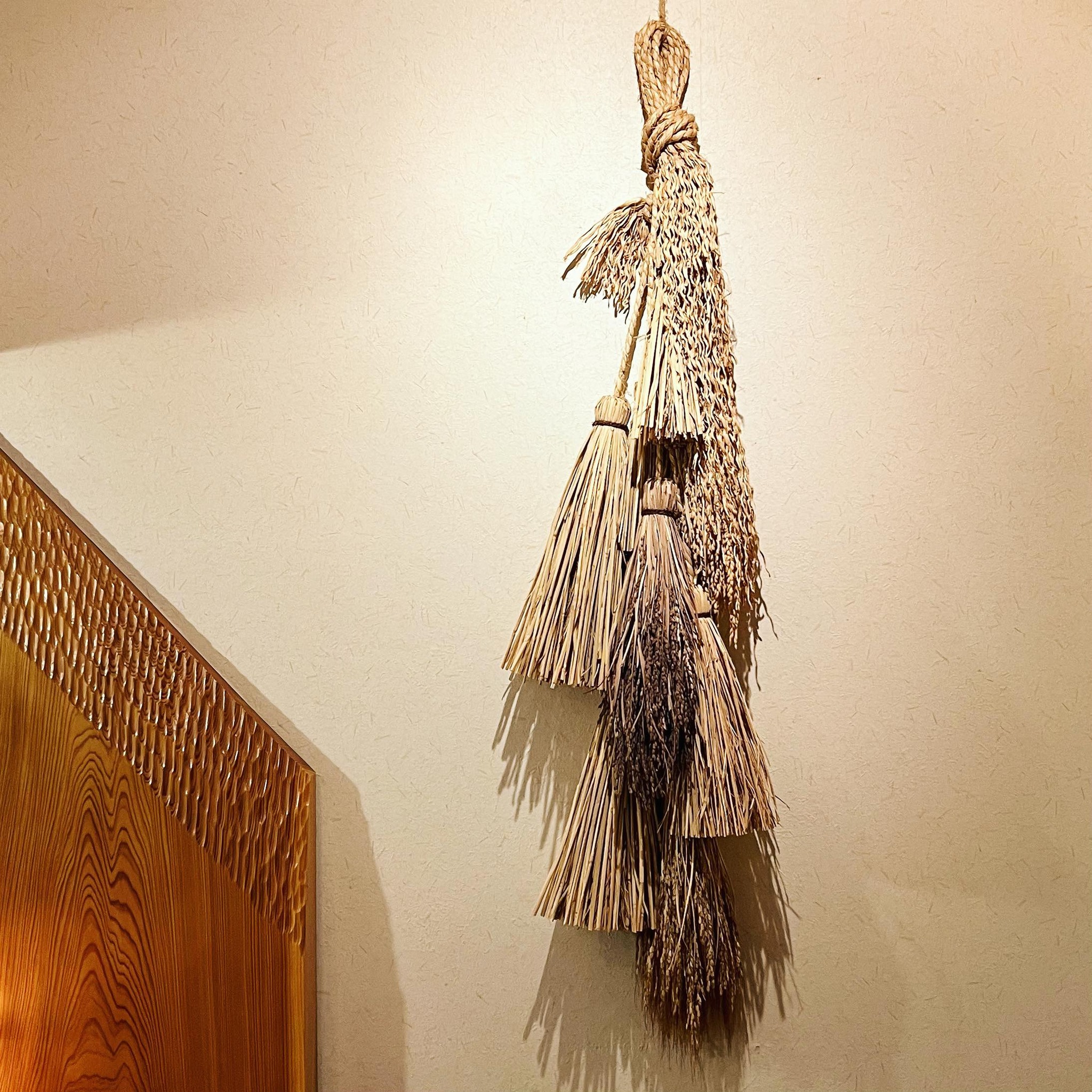 JOURNAL 48 - 青森県で見つけたわら細工 Straw Crafts Found in Aomori 