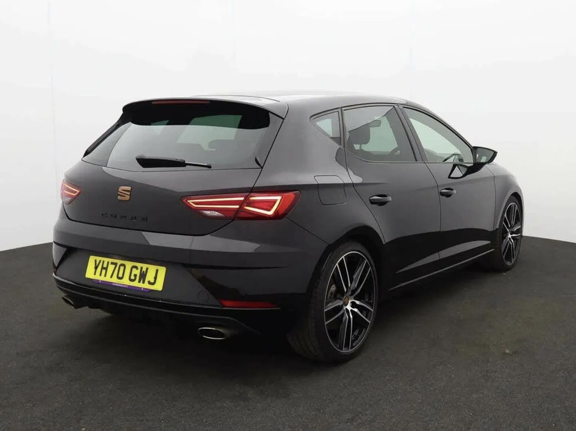 Six of the best hot hatches for £20k and under. Go on, which one