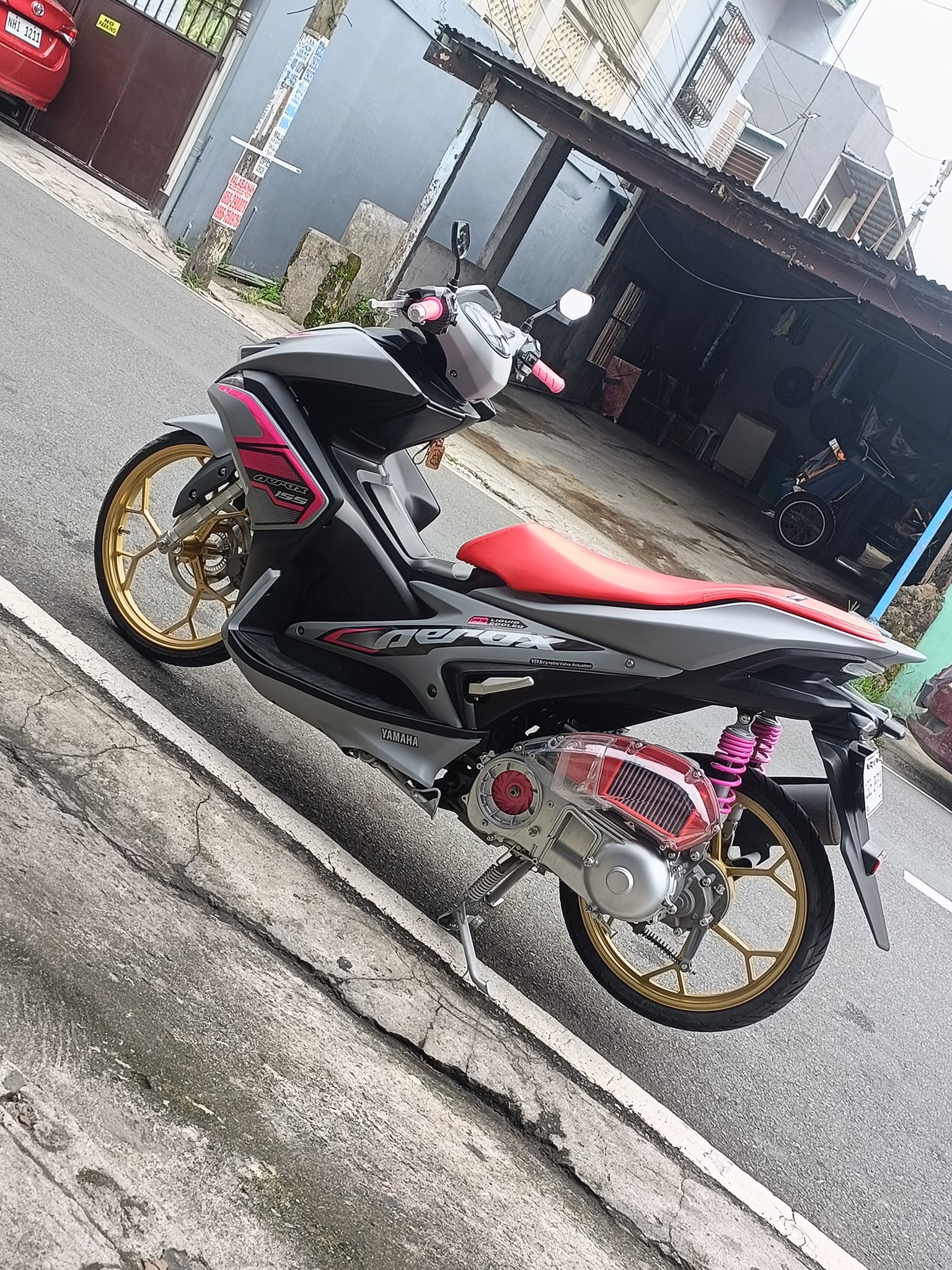 2xx neg KAWASAKI Z650 2020 ACQ YEAR MODEL 18600 MILEAGE NEWLY