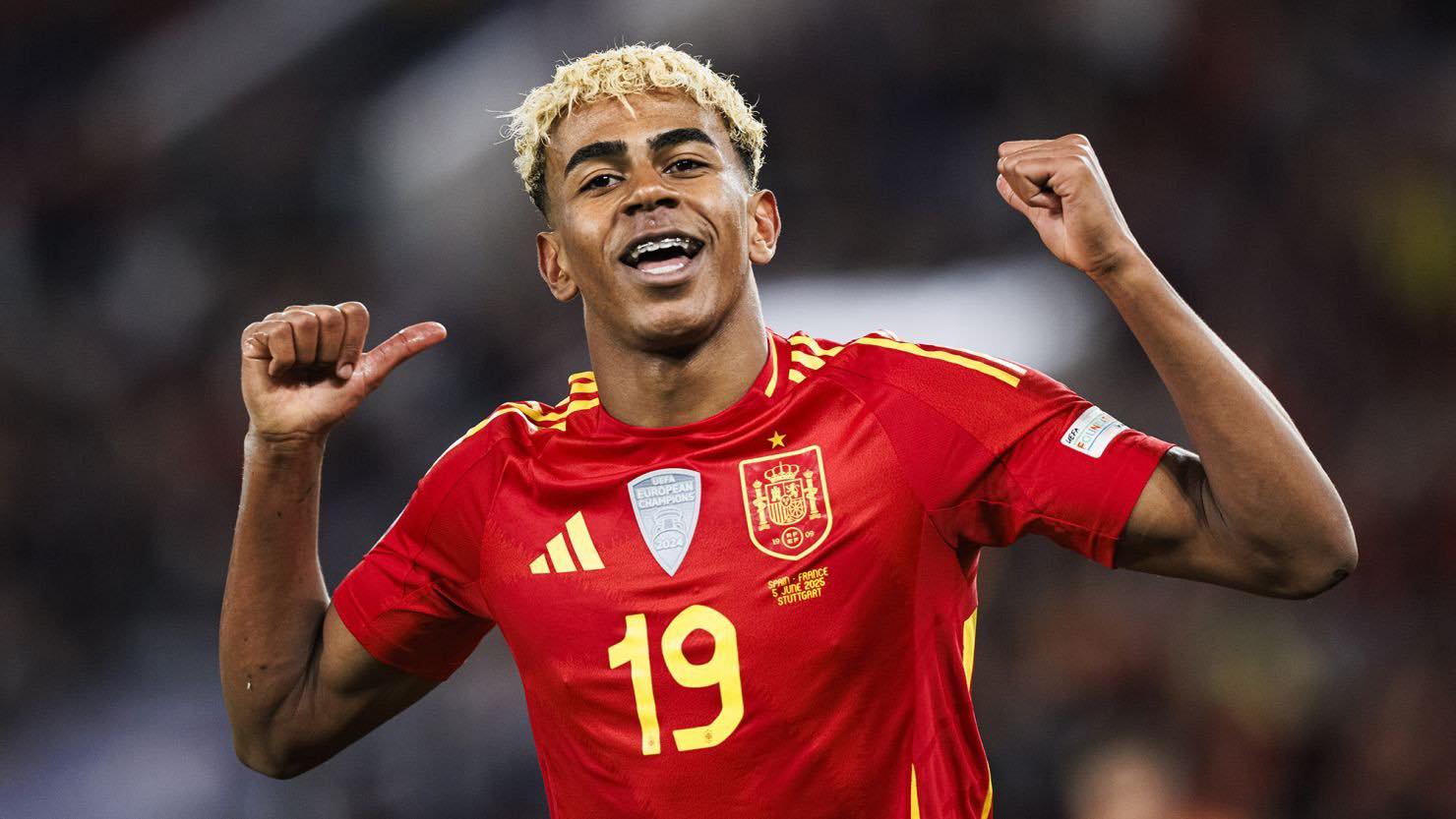 🇪🇸✨ In 2022, Lamine Yamal was celebrating in a Morocco shirt