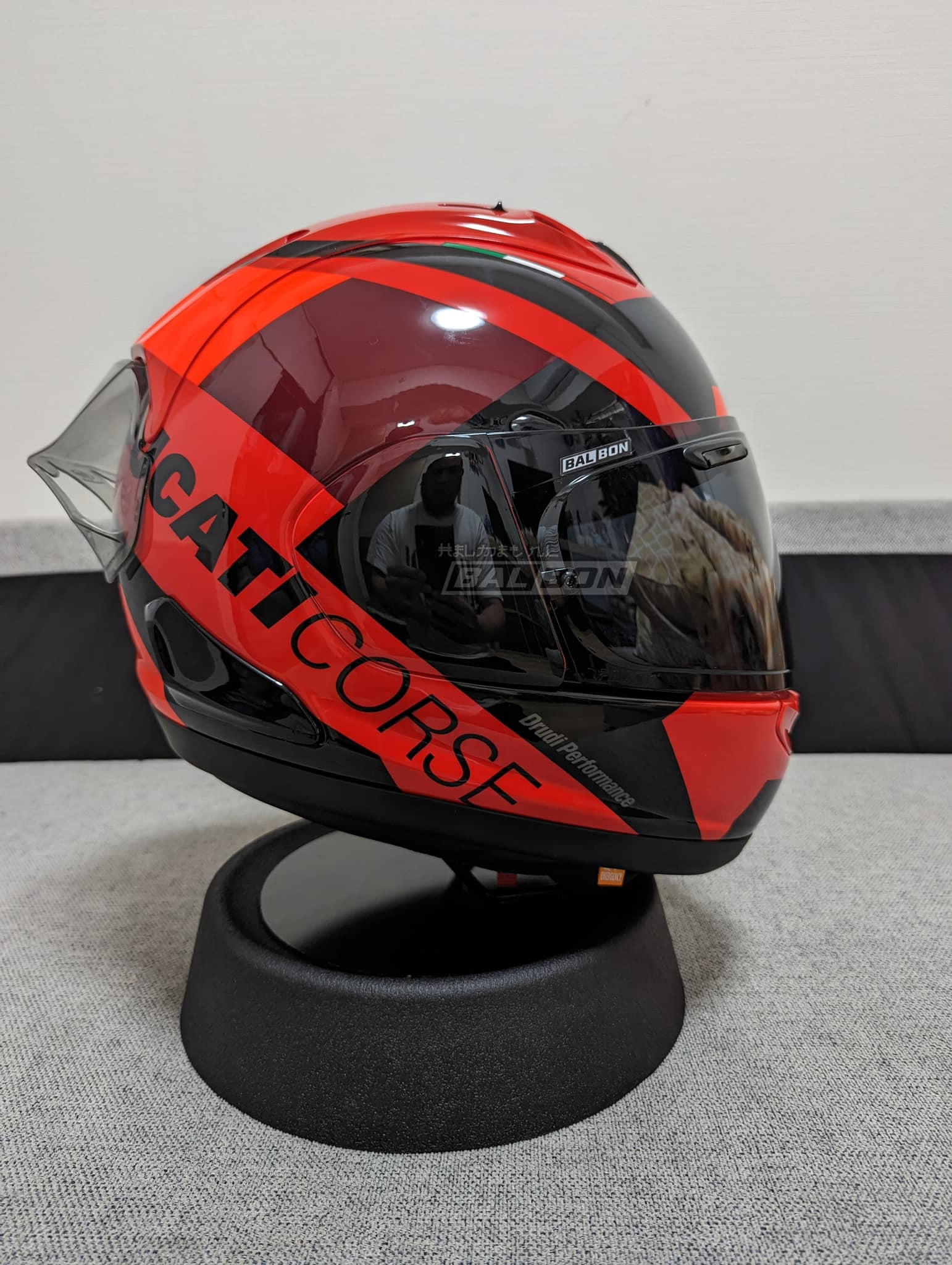 Arai RX7X Ducati Corse V6 ₱ 69999 -📏 Large & Medium -💯 Brandnew