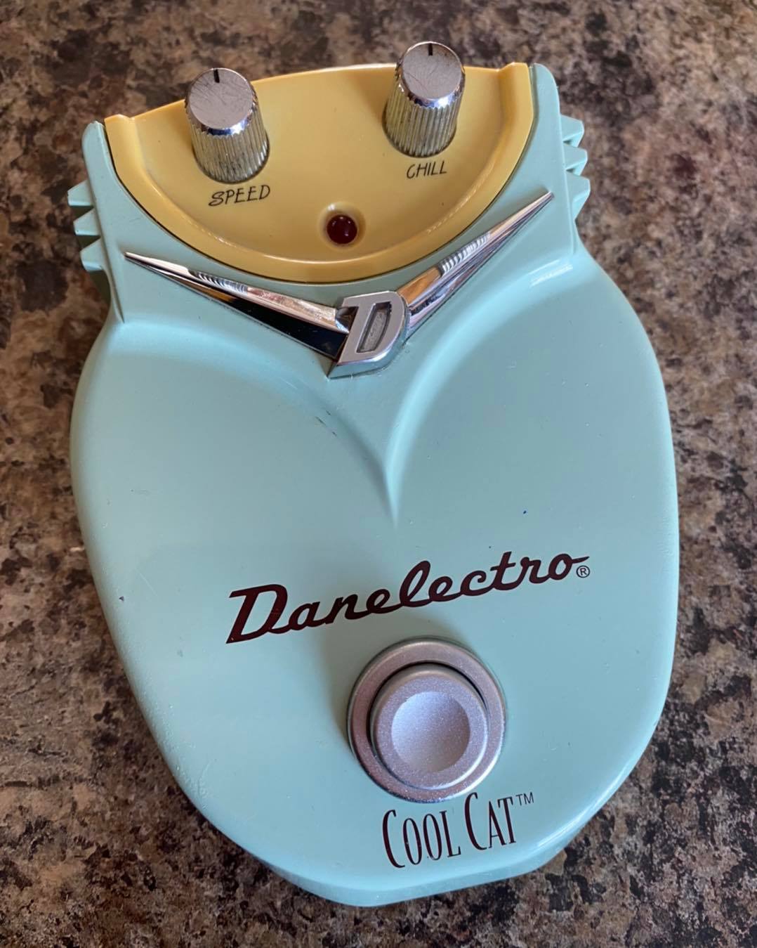 Danelectro Dan-Echo pedal added to pedalboard