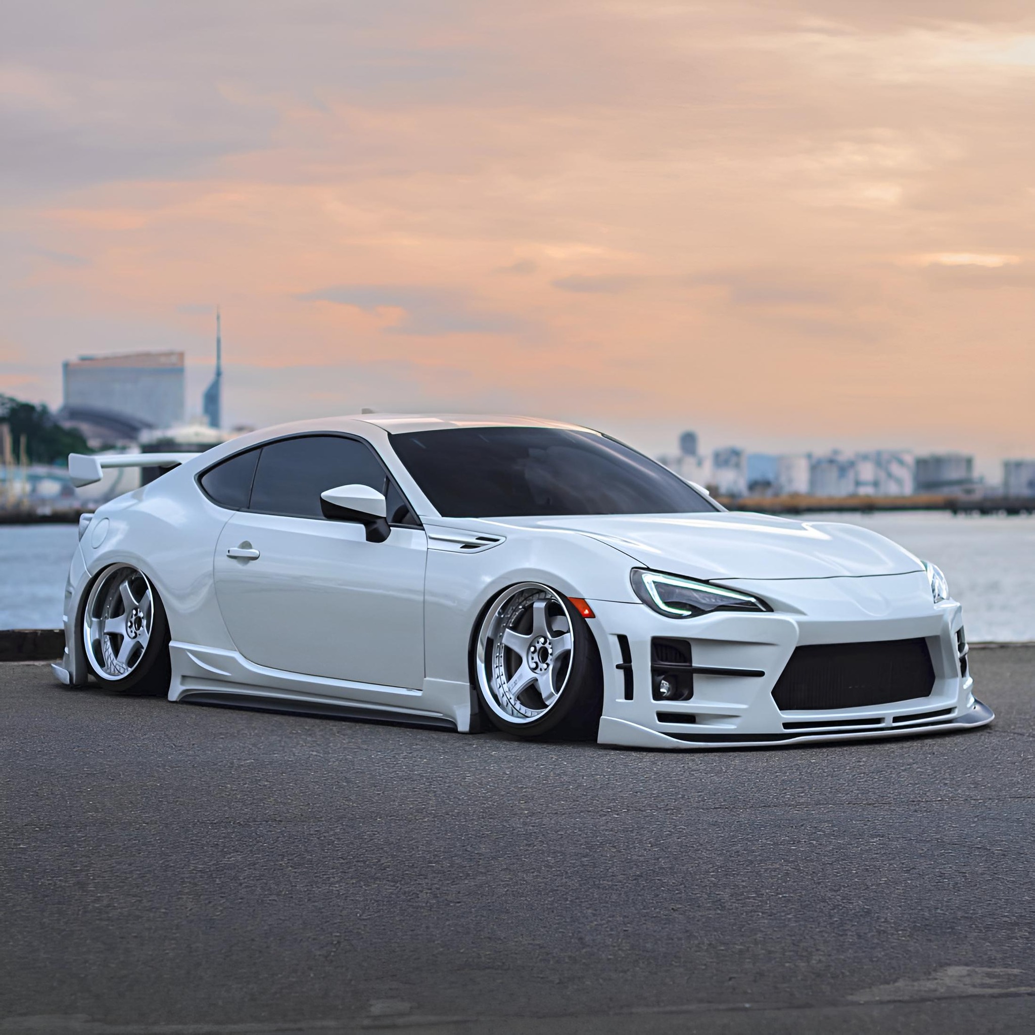 ?️ Toyota 86 ? Work GT5-3P ? F: 5-100 18x9.5 +13 O-disk ? R 