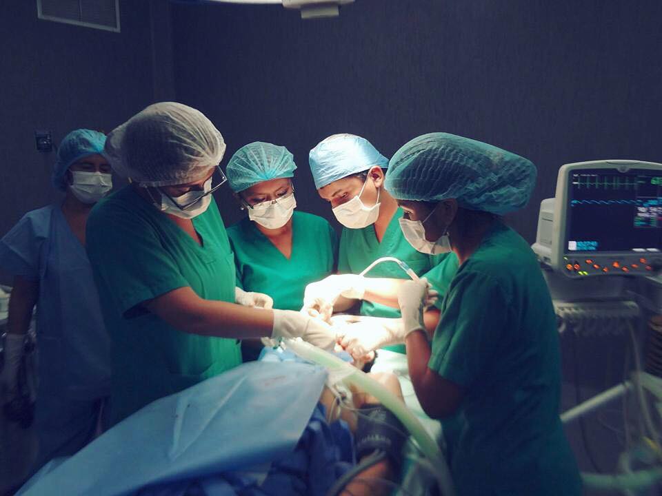 Elder Rojas - Cirujano Dentista | Lima