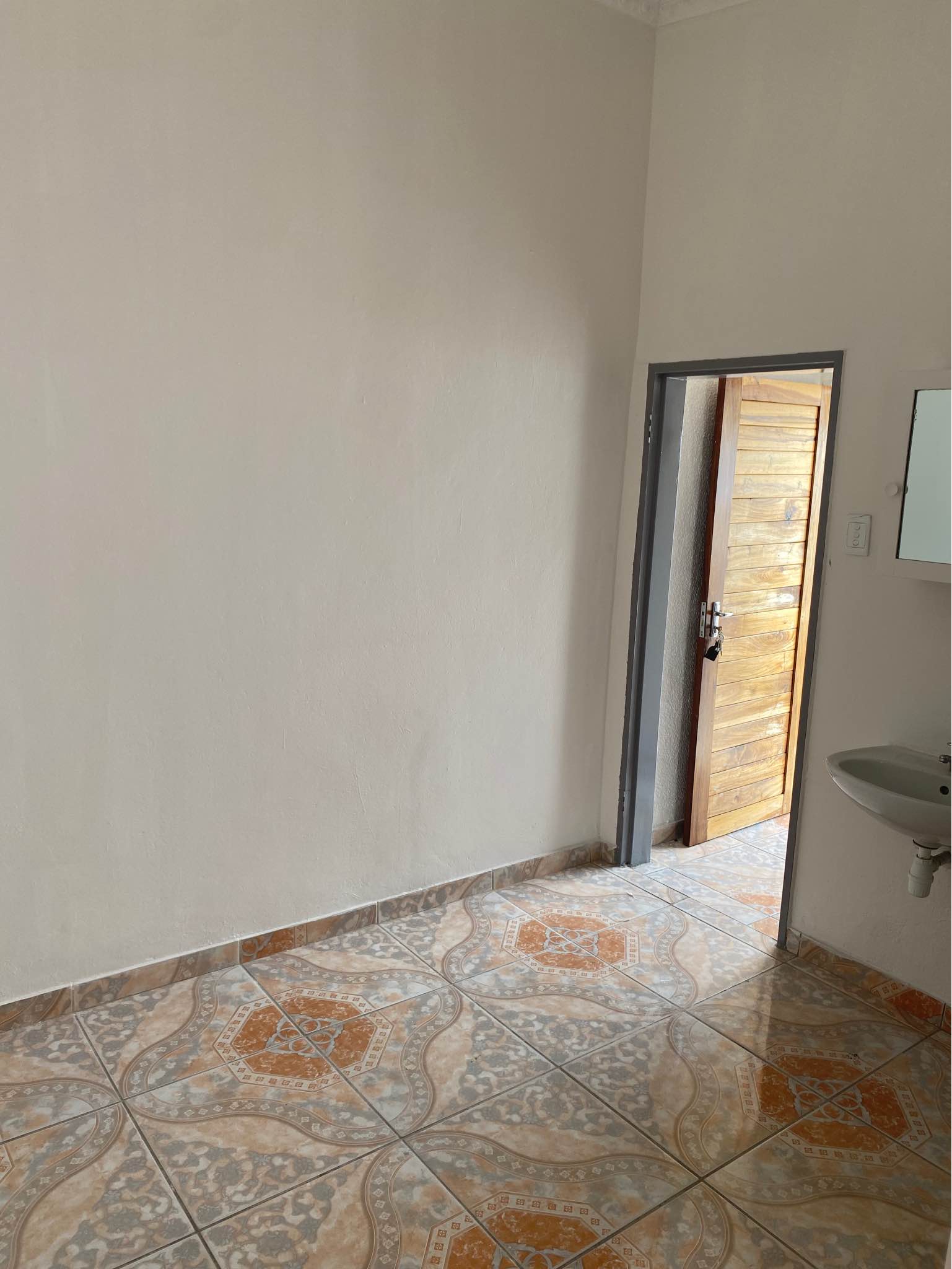 Room For Rent - NUST - Property Rentals - Windhoek, Namibia | Facebook ...
