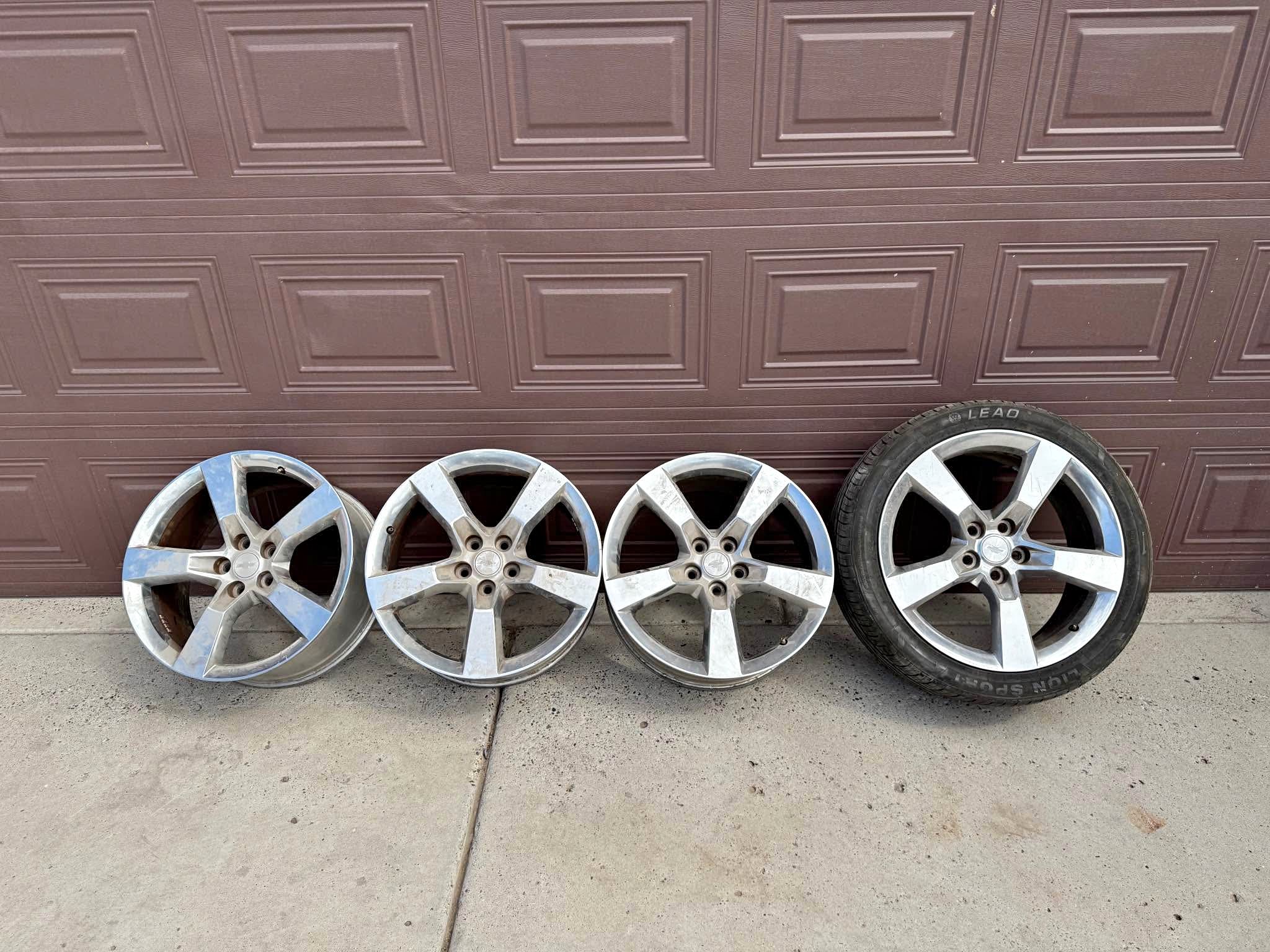 2013 Camaro Set of OEM rims - Car Wheels, Tires & Parts - Bullhead City ...