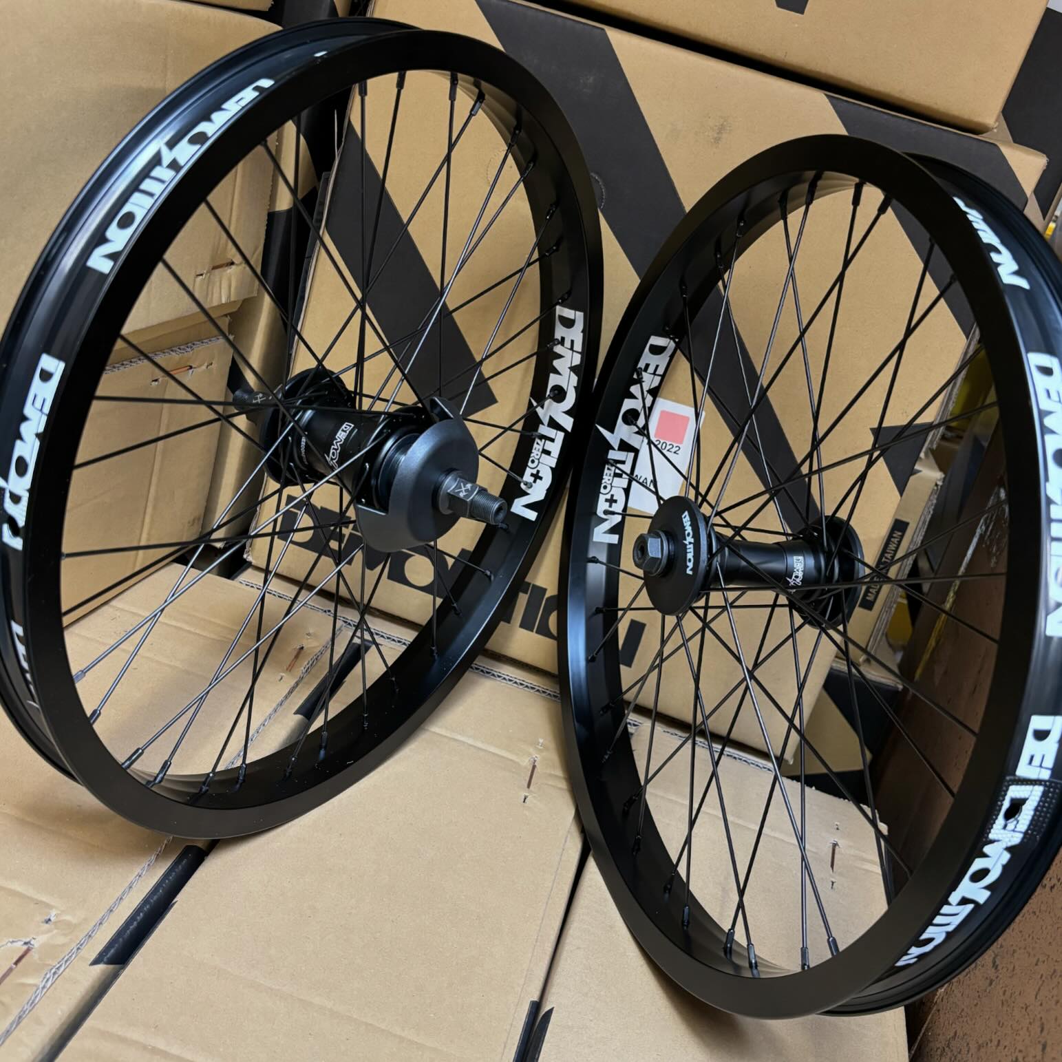 新品】Demolition ホイールセット 前後 20インチ bmx ダブべ 新品