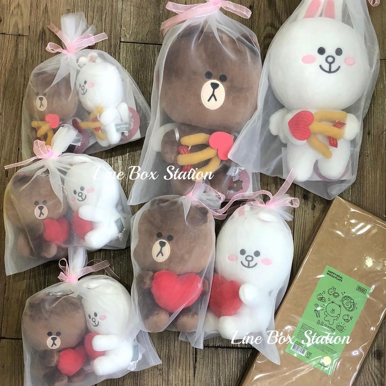 Brown and Cony 天使愛神公仔登場💕 - Line box station