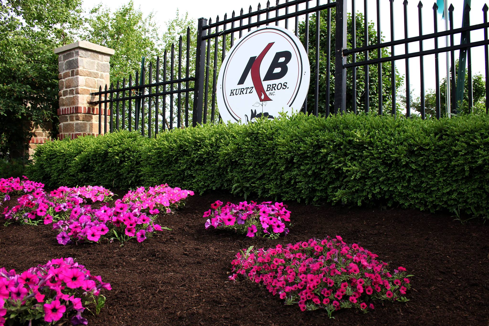 Kurtz Bros. - Landscape Supply Center | Strongsville OH