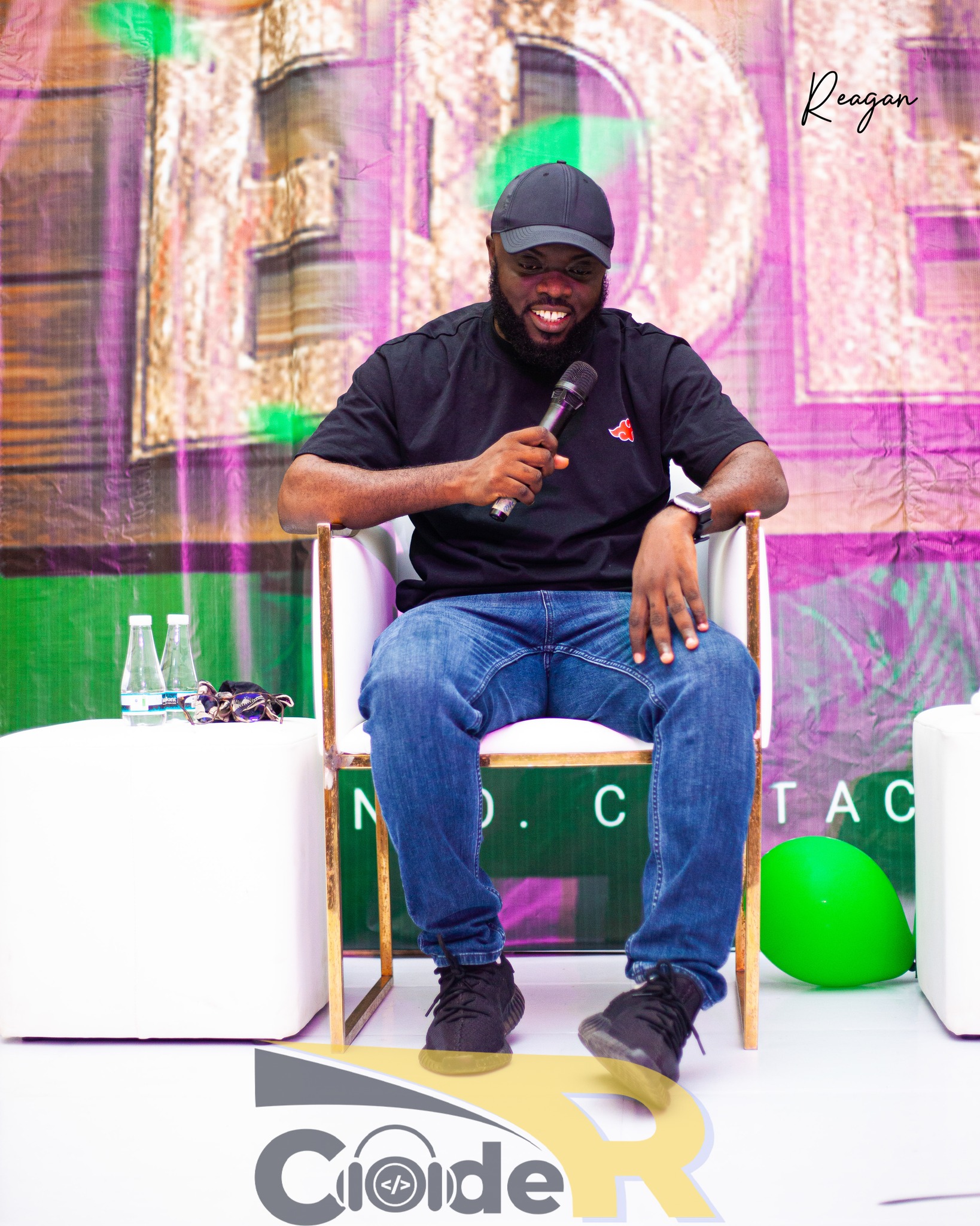 Code R | Accra