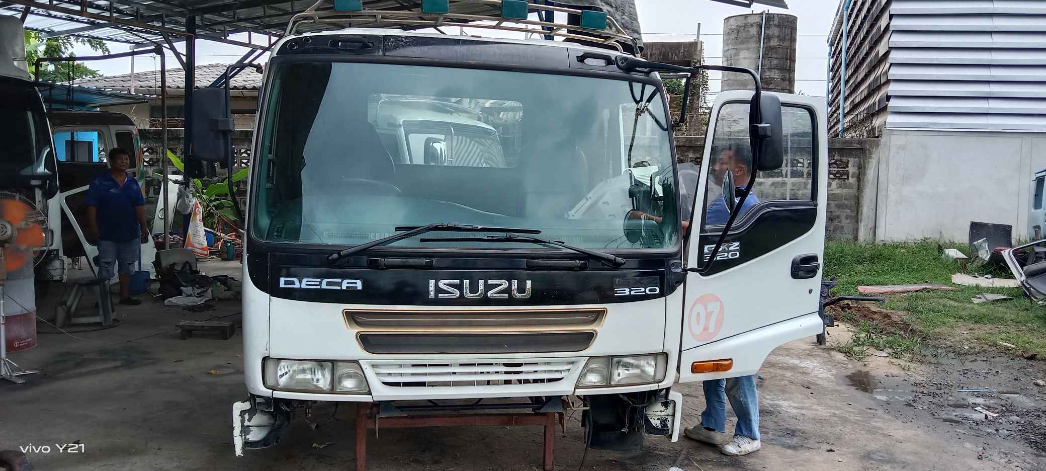 ซื้อขายรถ6ล้อ10ล้อภาคอีสาน | หัวเก๋ง isuzu deca 320 พร้อมยกไปติดตั้งได้ ...